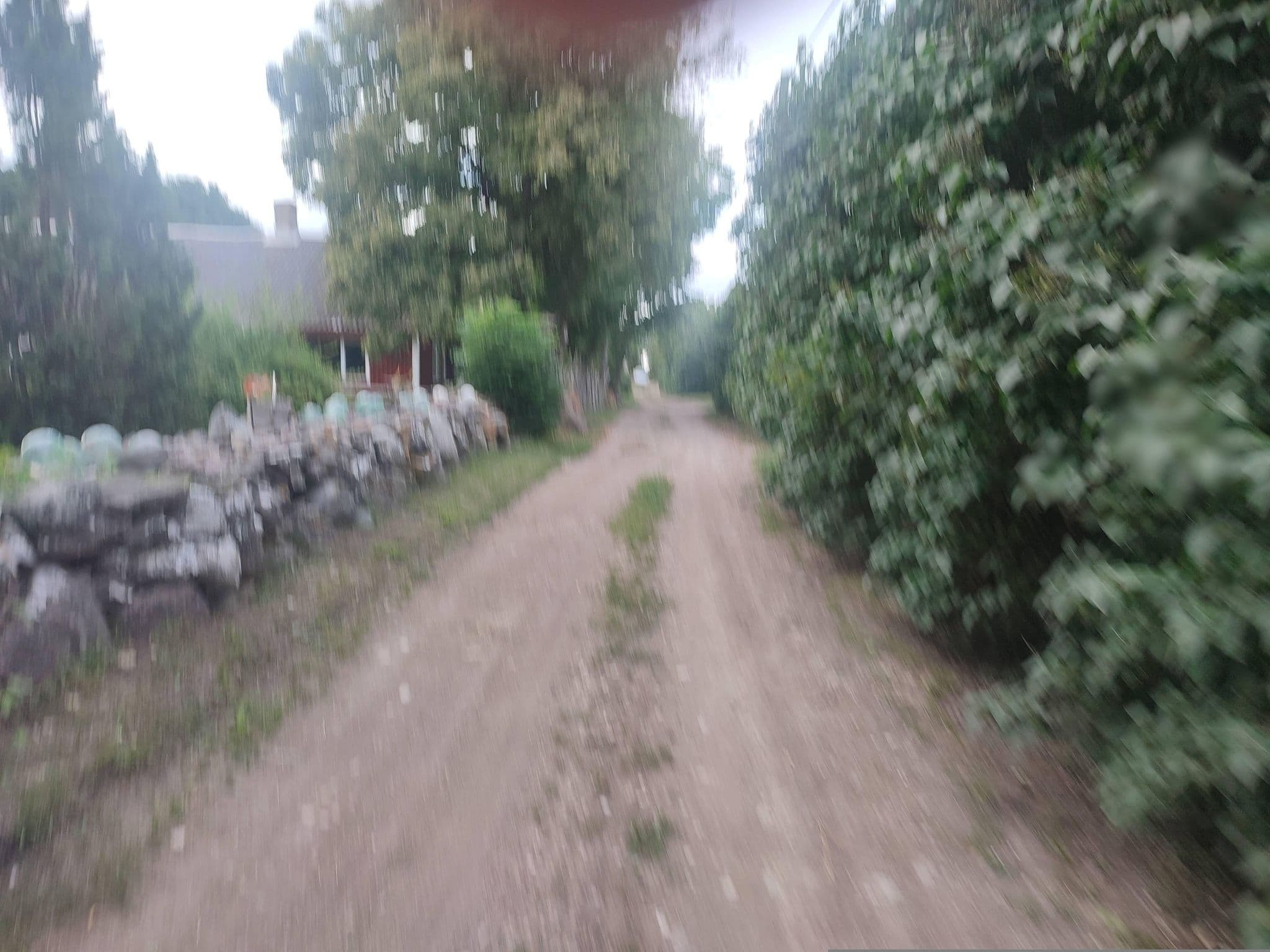 Street view near Innu Turismitalu, Kuressaare — © jorrarro (CC BY-SA · Mapillary)