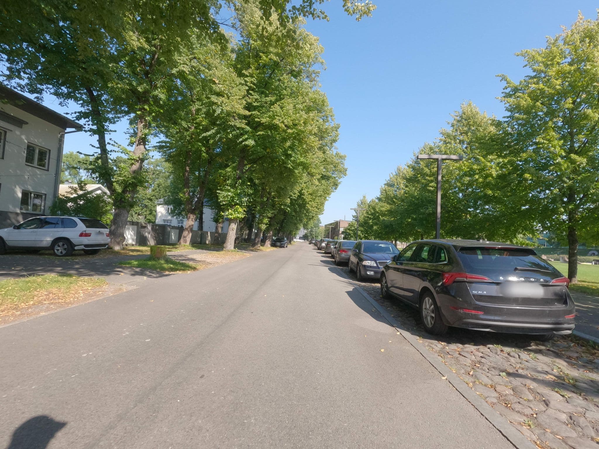 Street view near Sadama Villa, Pärnu — © ESTmapper1001 (CC BY-SA · Mapillary)