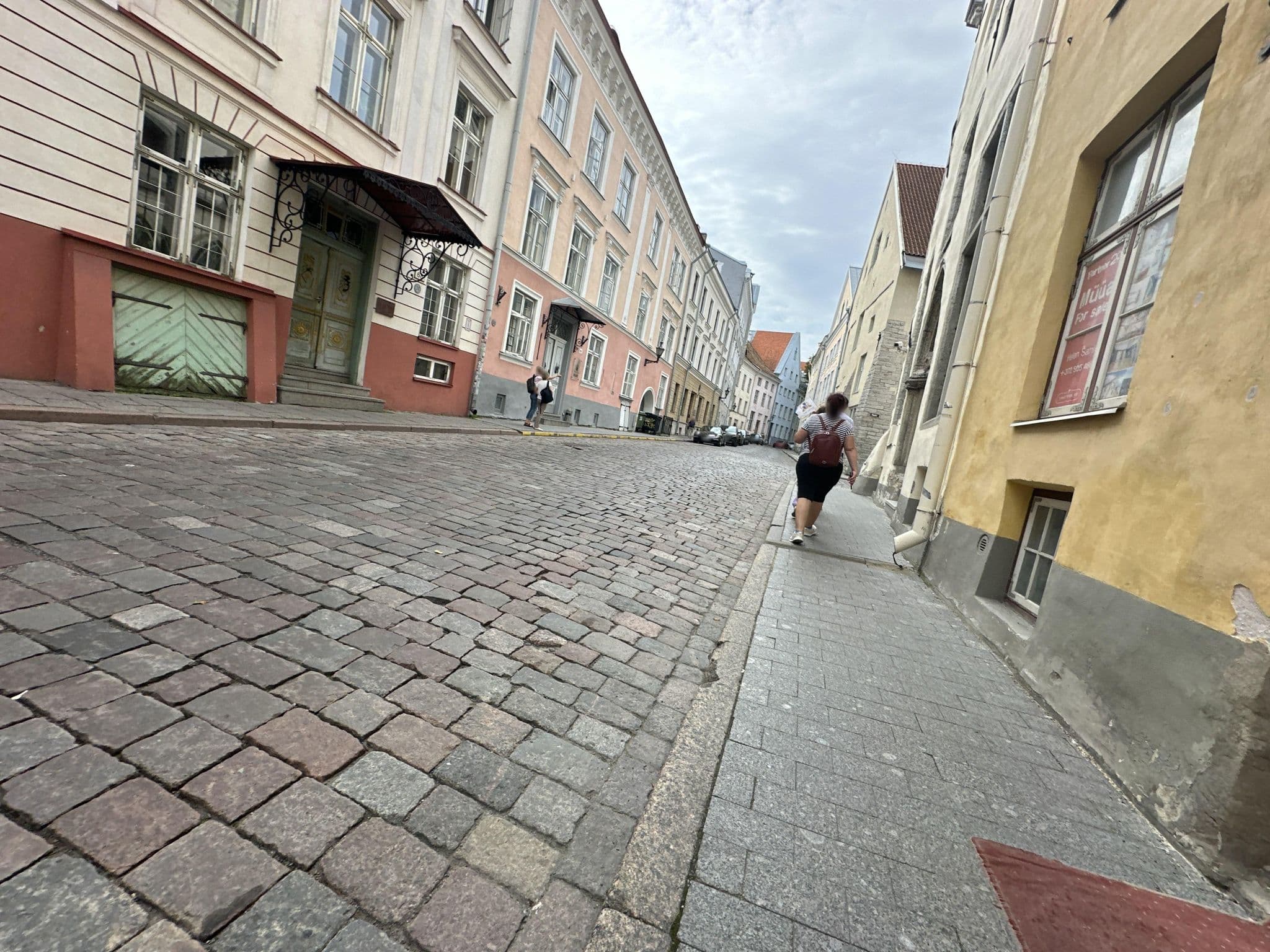 Street view near Gotthard Residents, Tallinn — © quickness805 (CC BY-SA · Mapillary)