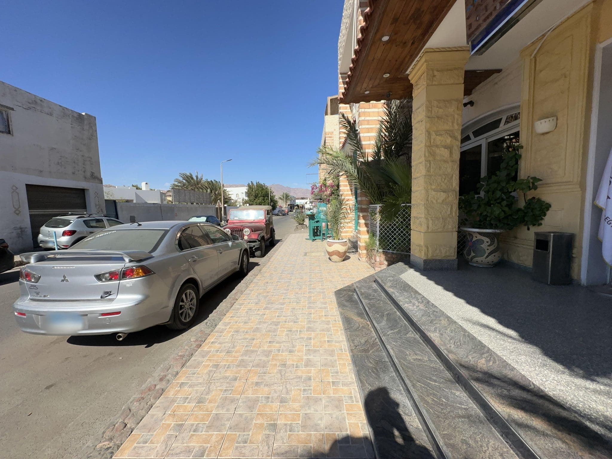 Street view near Dahab Hotel, Dahab — © asturksever (CC BY-SA · Mapillary)