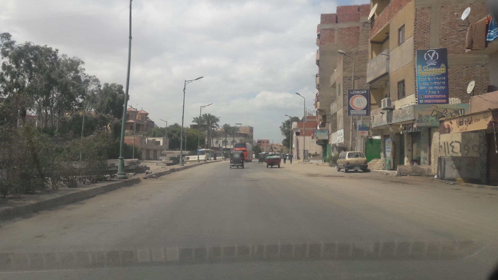 Street view near Remal Pyramids, Abū an Numrus — © emanmehrez (CC BY-SA · Mapillary)