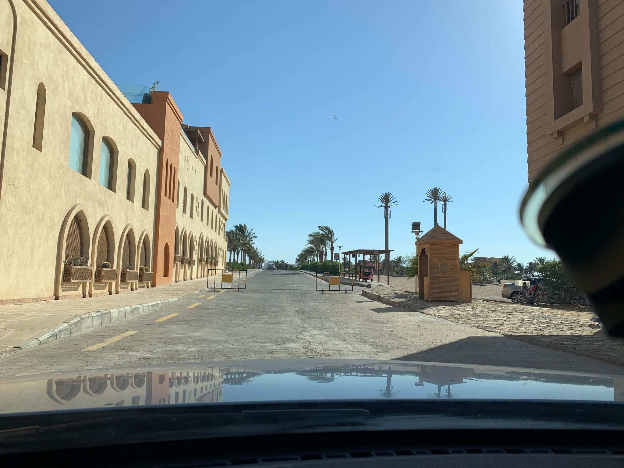 Street view near Ali Pasha El Gouna, El Gouna — © toollateralus (CC BY-SA · Mapillary)