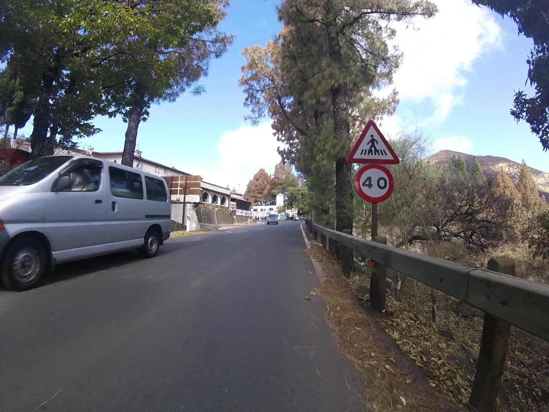 Street view near El Refugio, Tejeda — © mikelo (CC BY-SA · Mapillary)