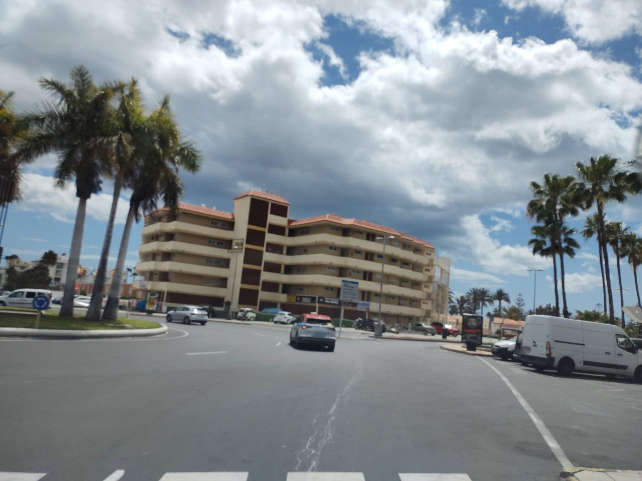 Street view near Barbacan, Playa del Ingles — © thetornado76 (CC BY-SA · Mapillary)