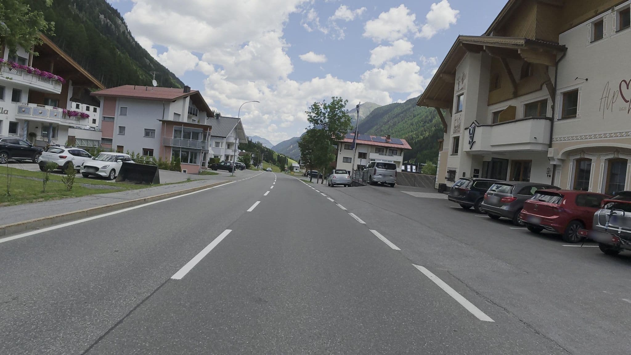 Street view near Fliana Residenz, Ischgl