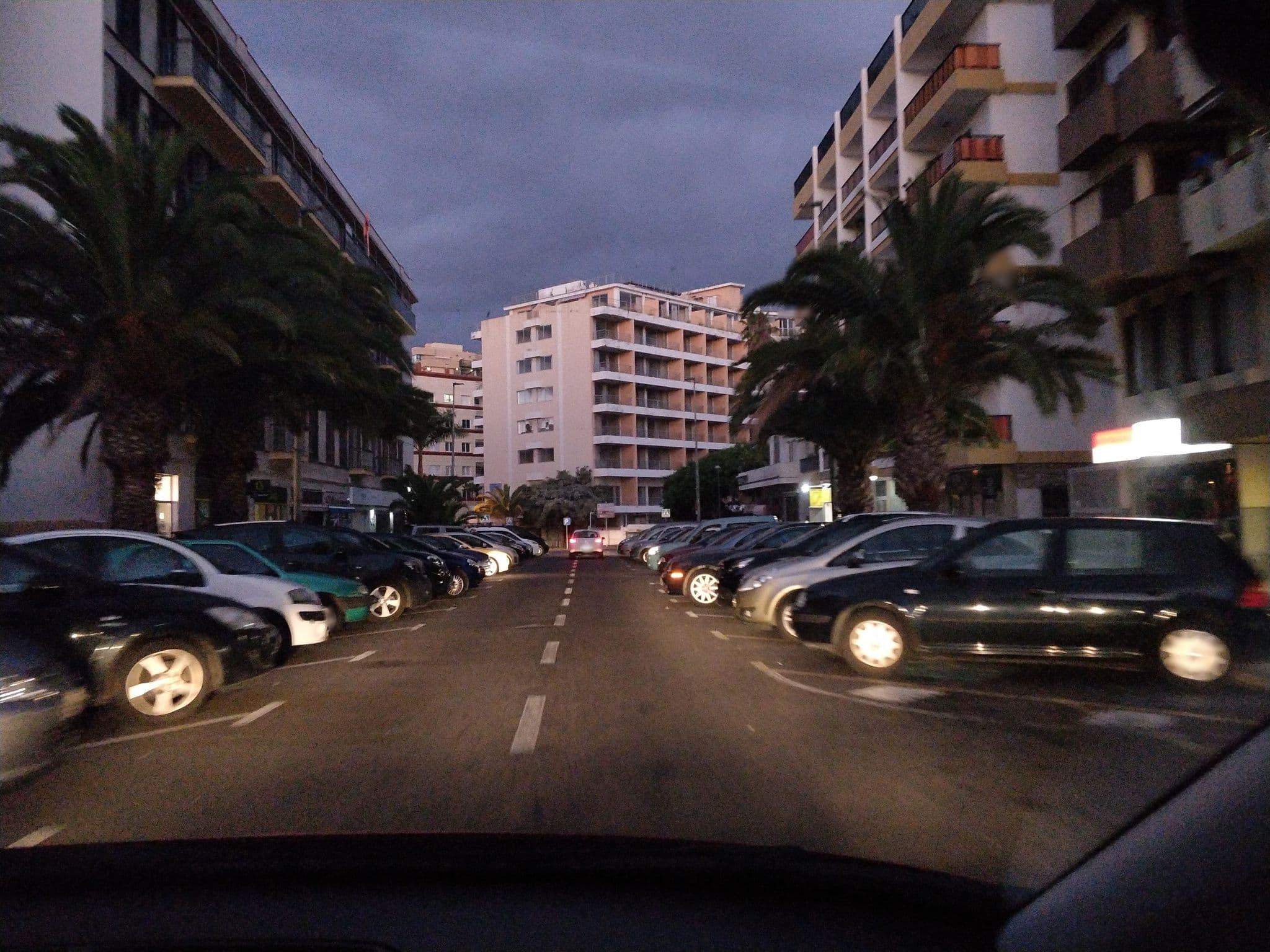 Street view near Catrin, Puerto de la Cruz — © cronoser (CC BY-SA · Mapillary)
