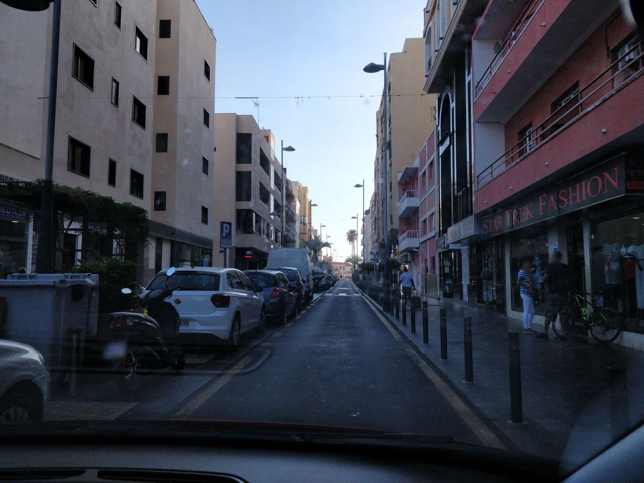 Street view near Pensión La Paloma, Playa de las Américas