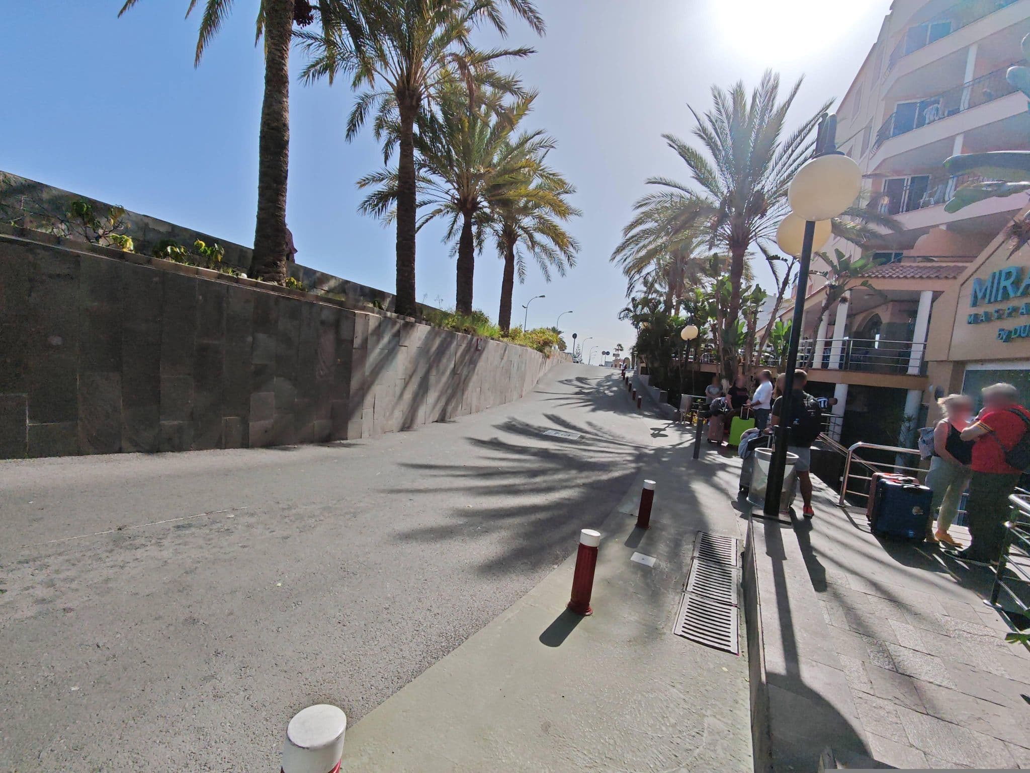 Street view near Dunas Mirador Maspalomas, Maspalomas — © qungo (CC BY-SA · Mapillary)