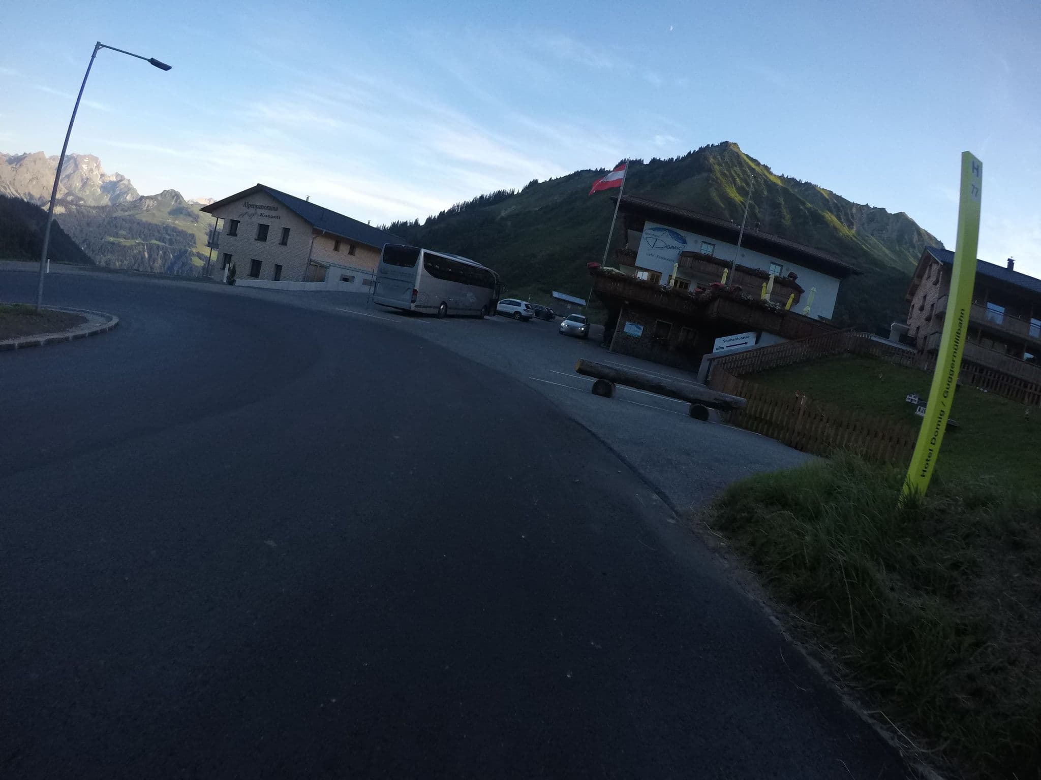 Street view near Alpenpanorama Konzett in Faschina, Mellau — © sirix (CC BY-SA · Mapillary)