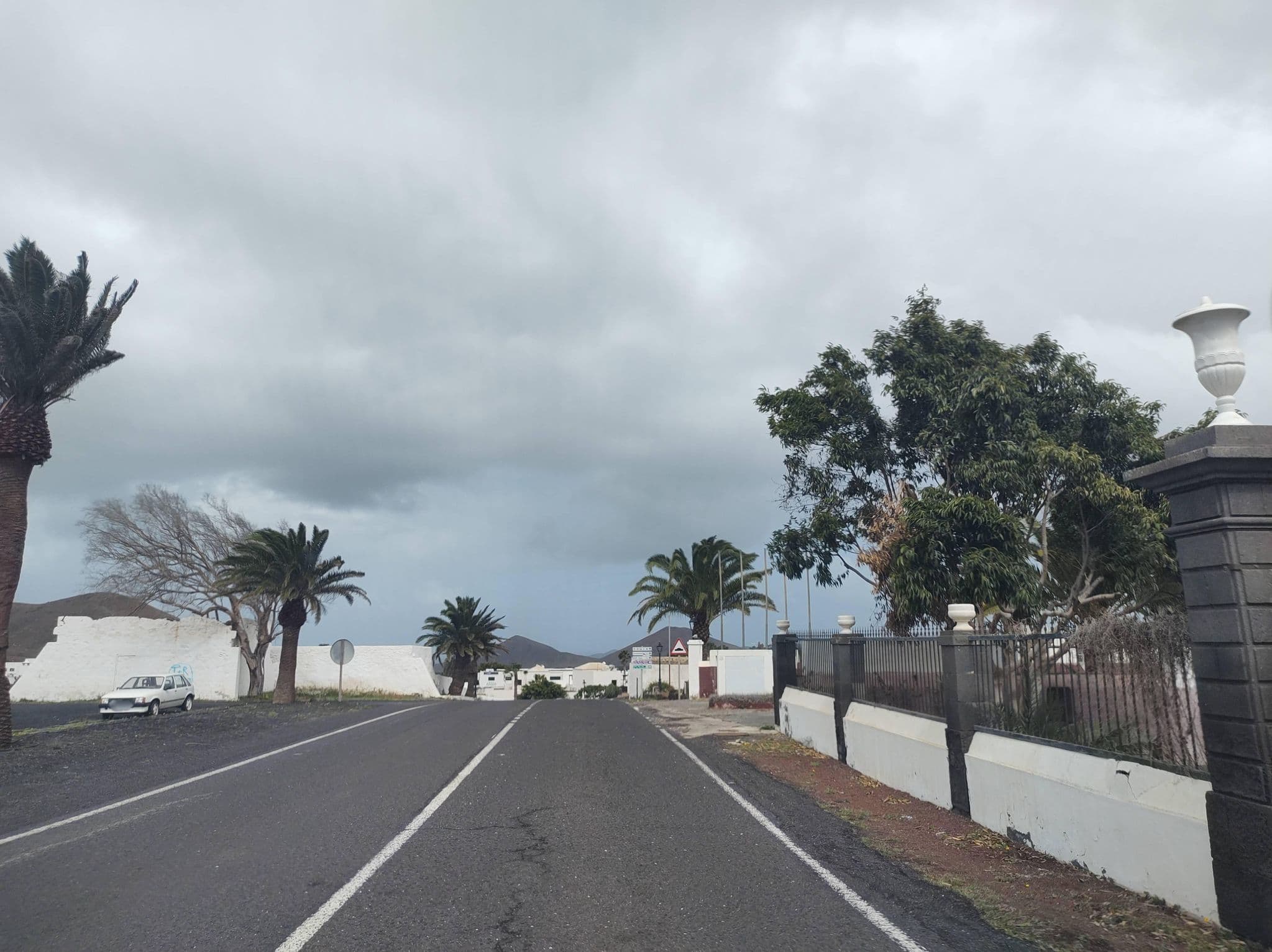 Street view near Finca de las Salinas, Yaiza — © thetornado76 (CC BY-SA · Mapillary)