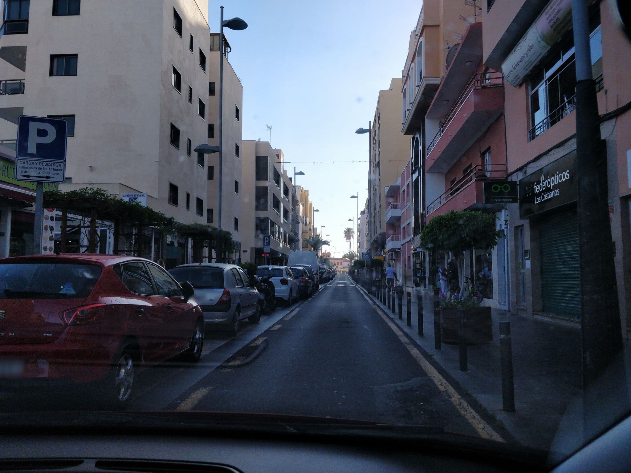 Street view near Pensión Venezuela, Playa de las Américas