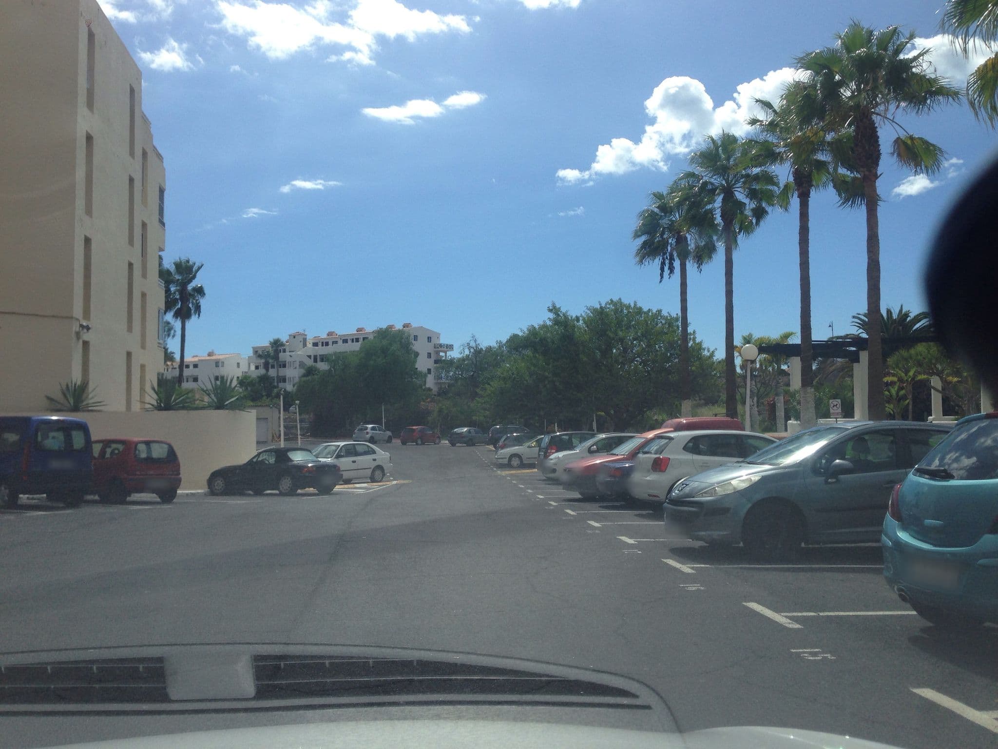 Street view near Apartamentos Parque Verde, Las Rosas — © jaakl (CC BY-SA · Mapillary)