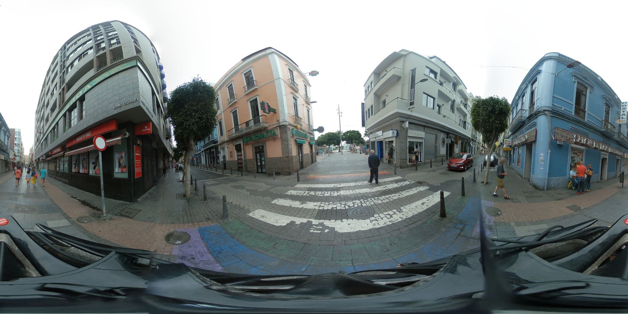 Street view near Hostal Kasa, Centro