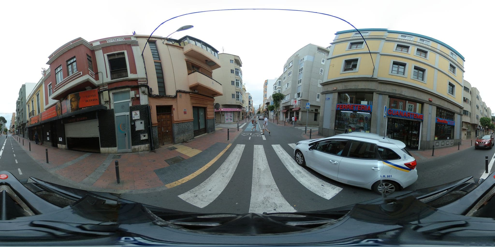 Street view near Lua Lua, Centro