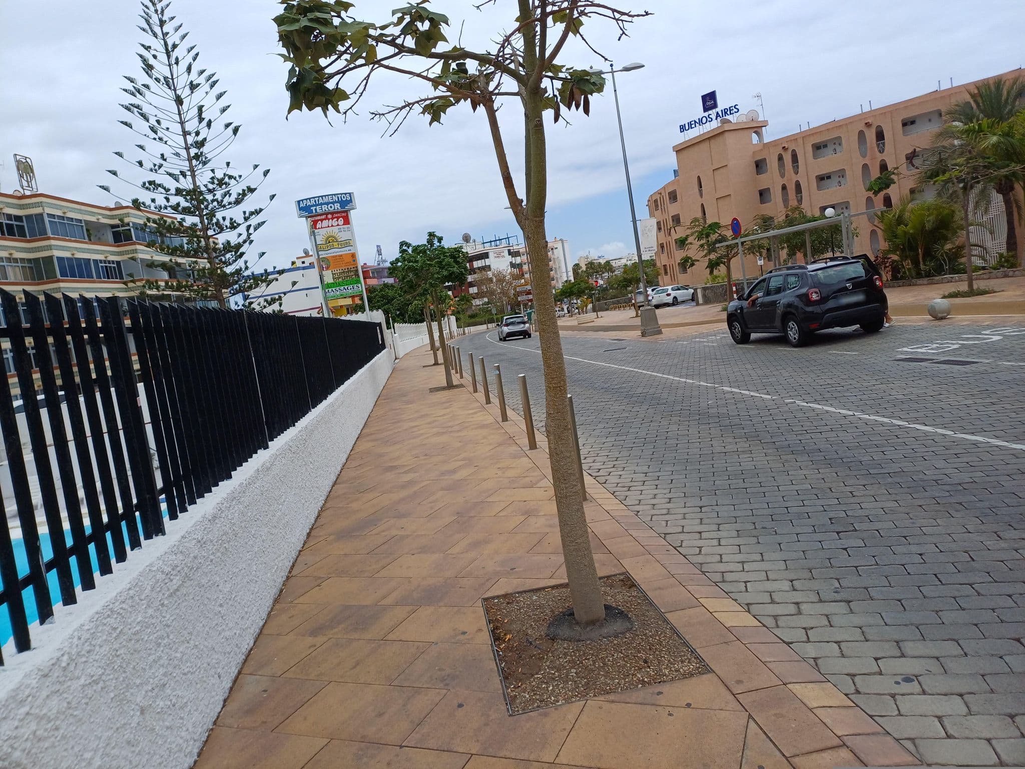Street view near Apartamentos Teror, Playa del Ingles