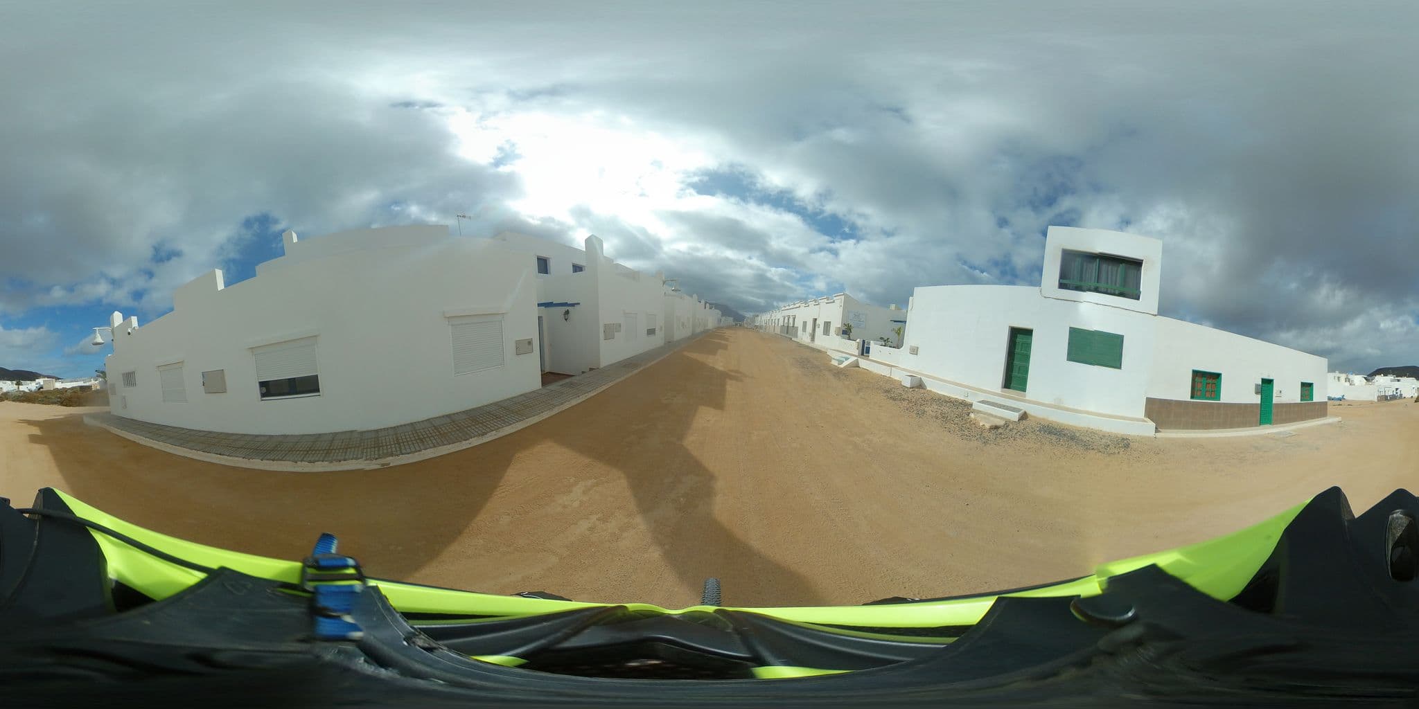 Street view near Evita Beach Apto y Suites, Haría — © javiersanp (CC BY-SA · Mapillary)