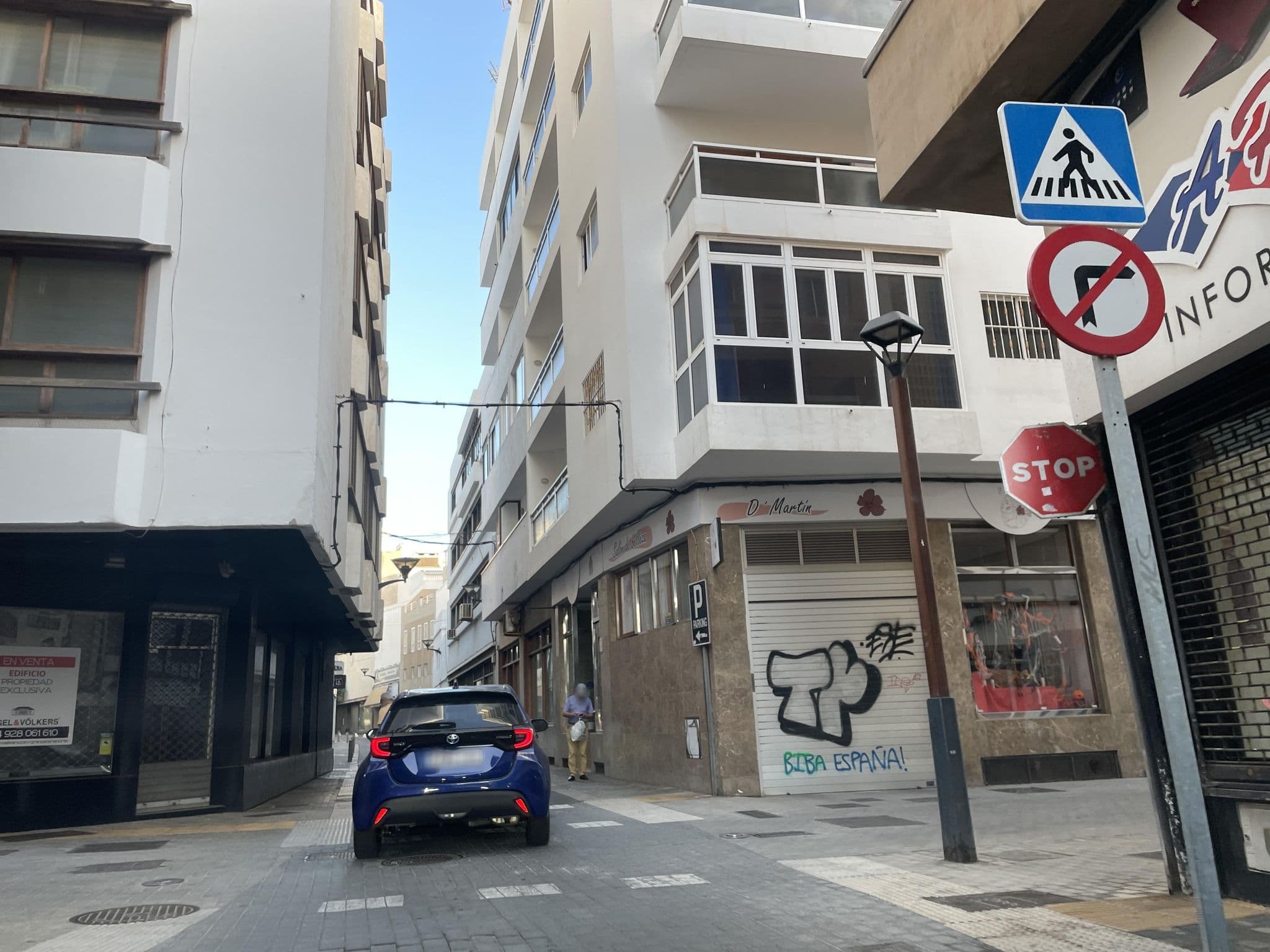 Street view near Vitahome Tribeca, Arrecife — © tumblecow (CC BY-SA · Mapillary)