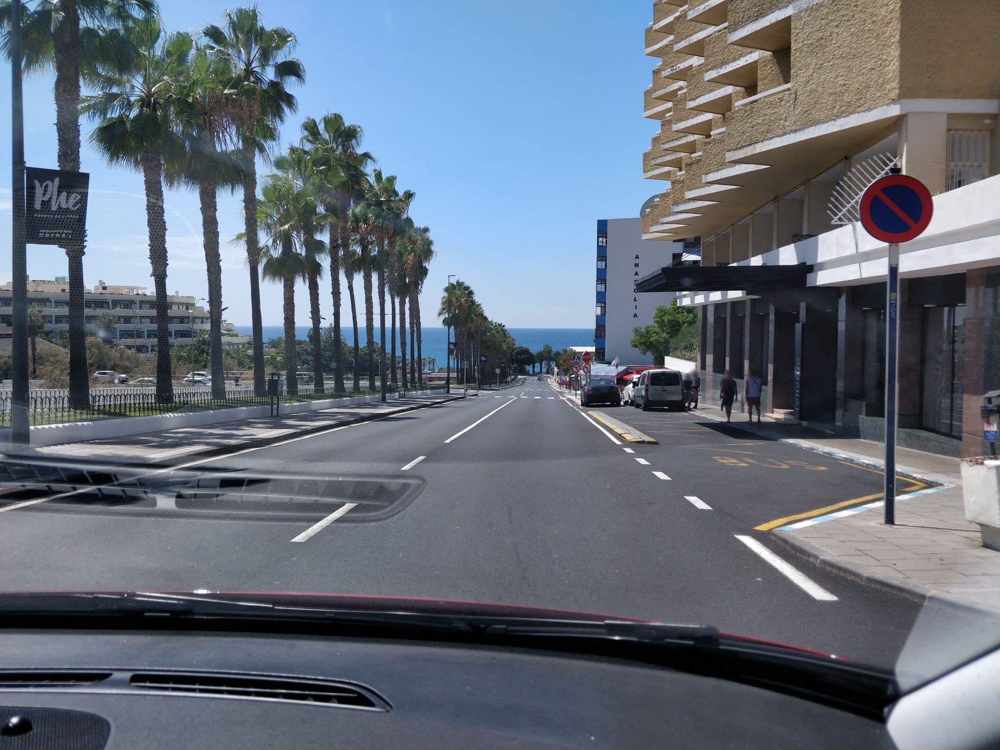 Street view near Be Life Hotel Tenerife, Puerto de la Cruz — © cronoser (CC BY-SA · Mapillary)