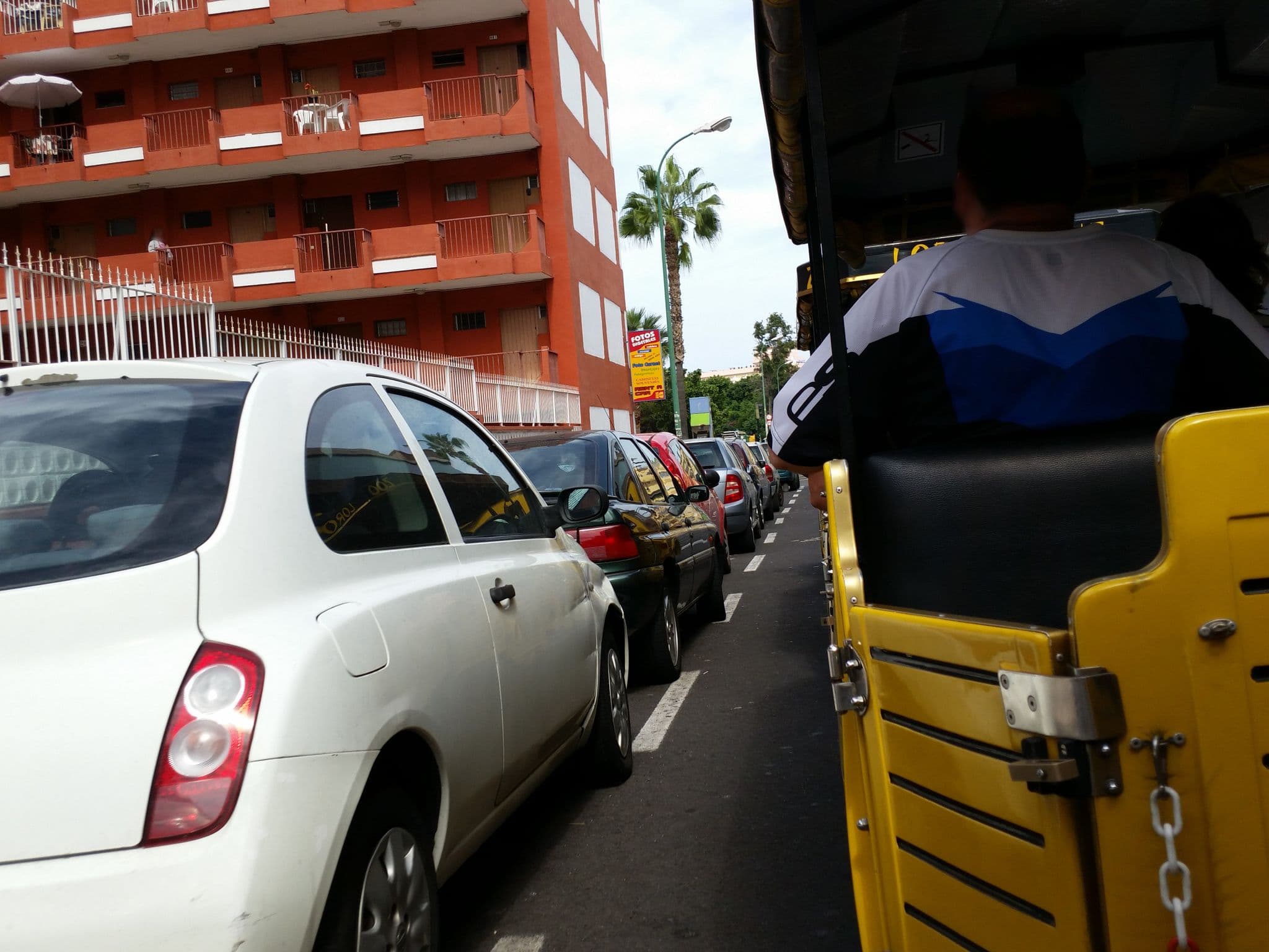 Street view near Seguro de Sol, Puerto de la Cruz — © joachim_mueller (CC BY-SA · Mapillary)
