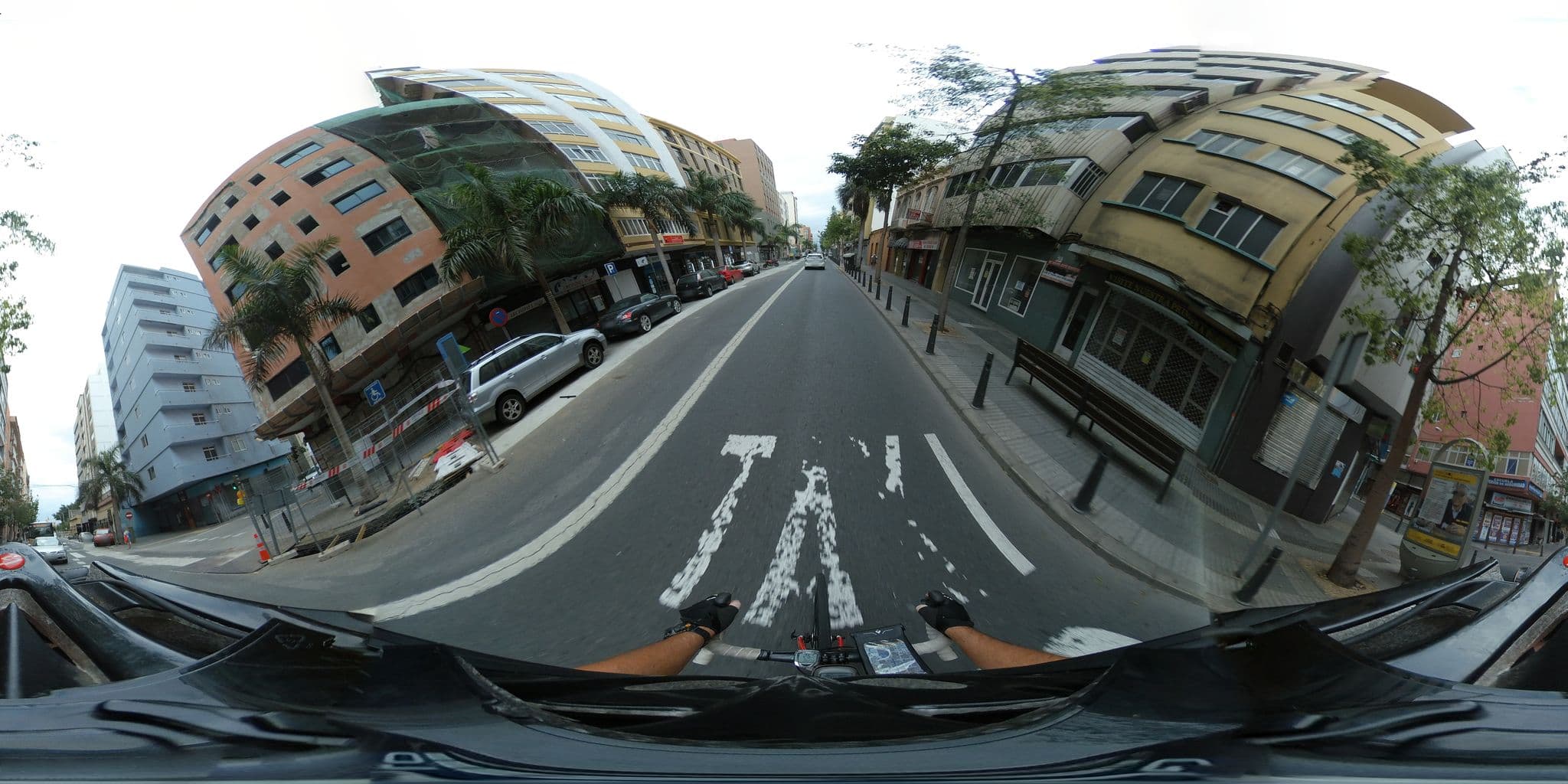 Street view near Hotel Cordial Vista Acuario, Centro