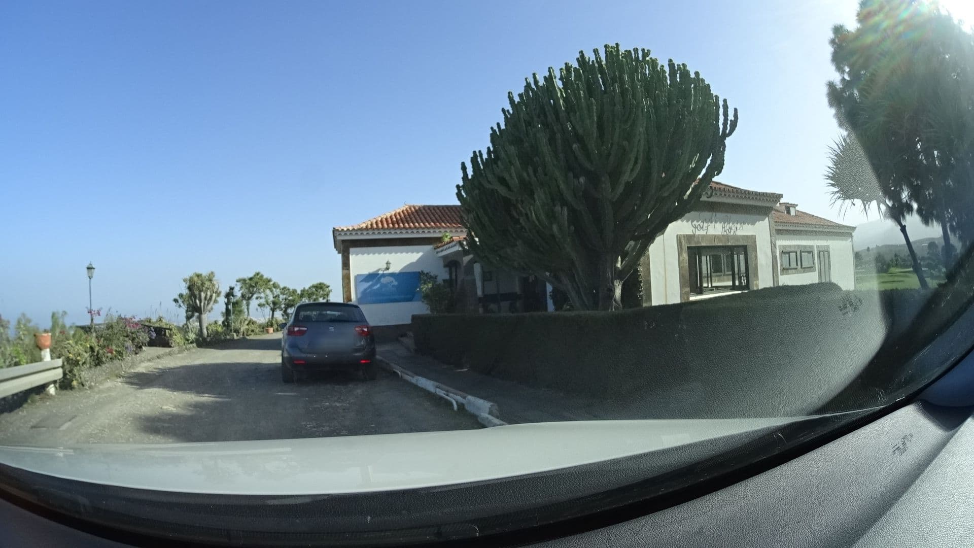 Street view near Hotel Bandama, Santa Brígida — © sashazykov (CC BY-SA · Mapillary)