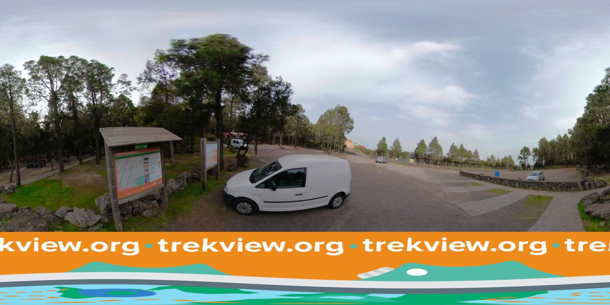 Street view near Zona de Acampada San José de los Llanos, Tanque — © trekviewed (CC BY-SA · Mapillary)