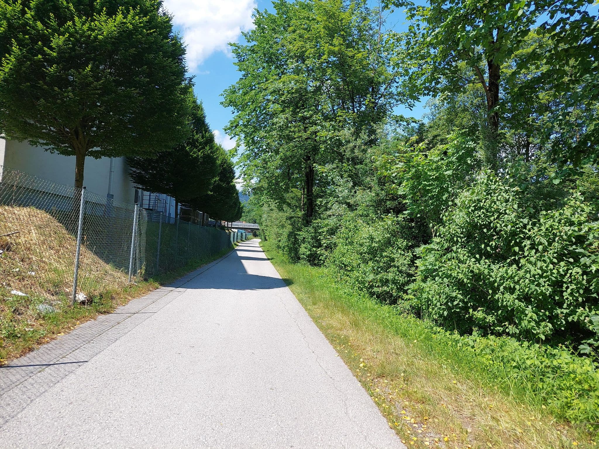 Street view near Kuf Hotel, Endach — © viavista (CC BY-SA · Mapillary)