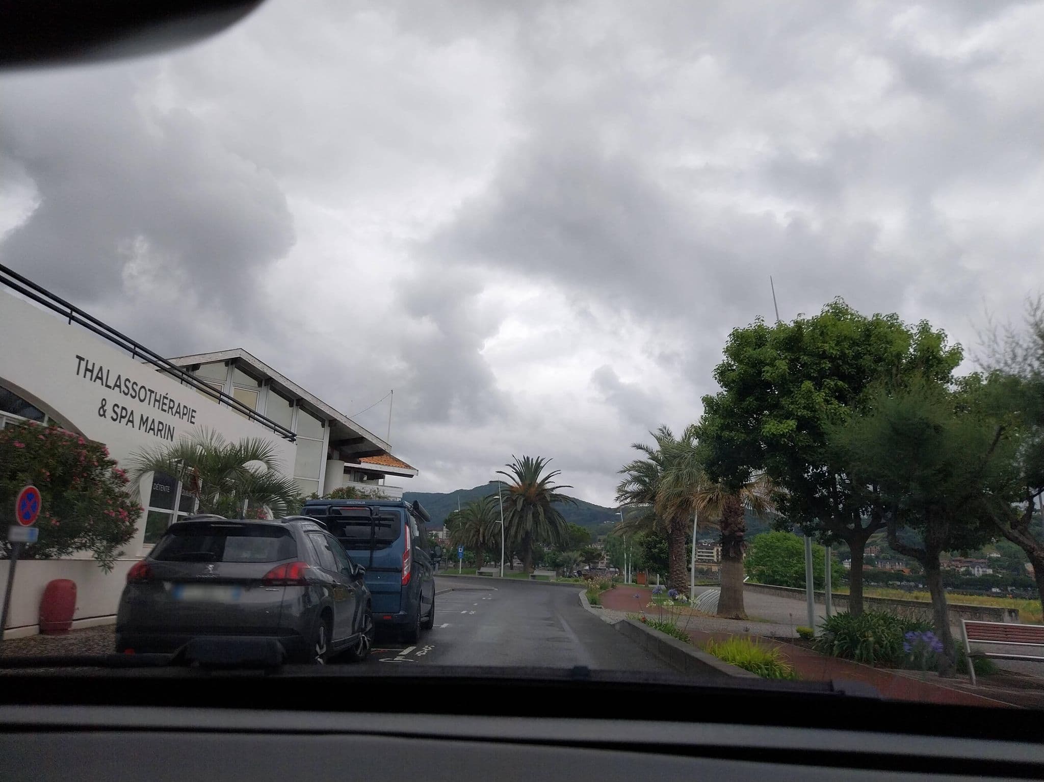 Street view near Hôtel Serge Blanco, Hondarribia — © floetcheto (CC BY-SA · Mapillary)