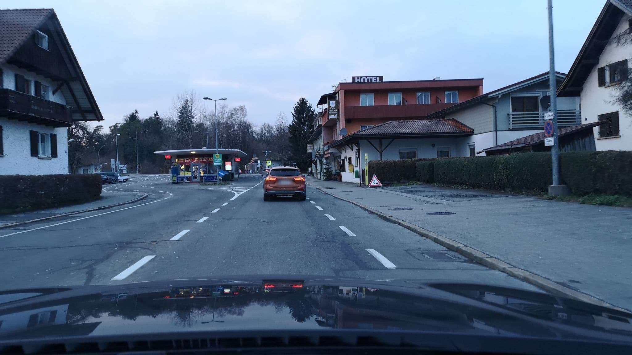 Street view near Cafe Praml, Lochau — © skiloo (CC BY-SA · Mapillary)