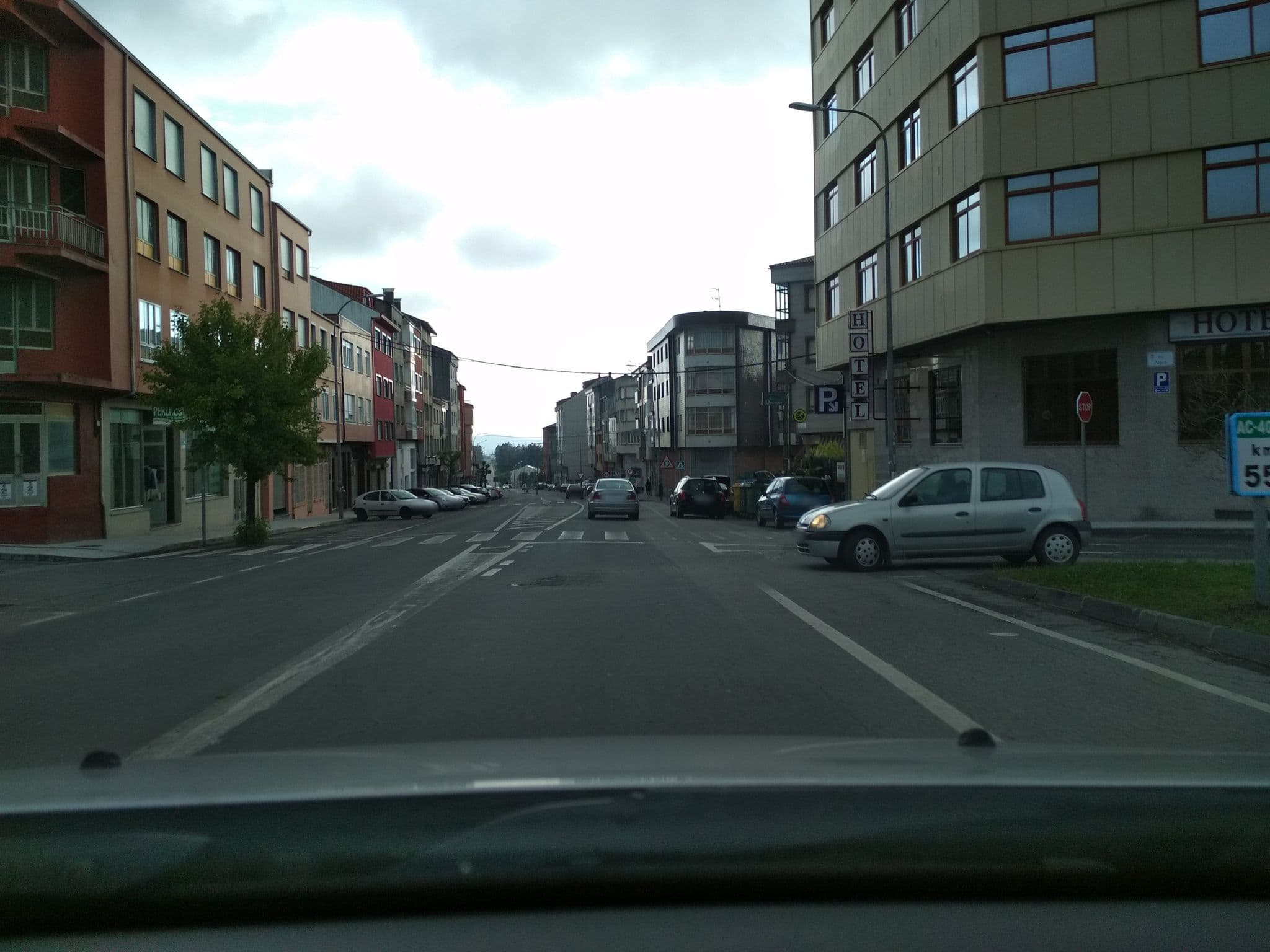 Street view near Hotel Xallas, Santa Comba — © cafeconleche (CC BY-SA · Mapillary)