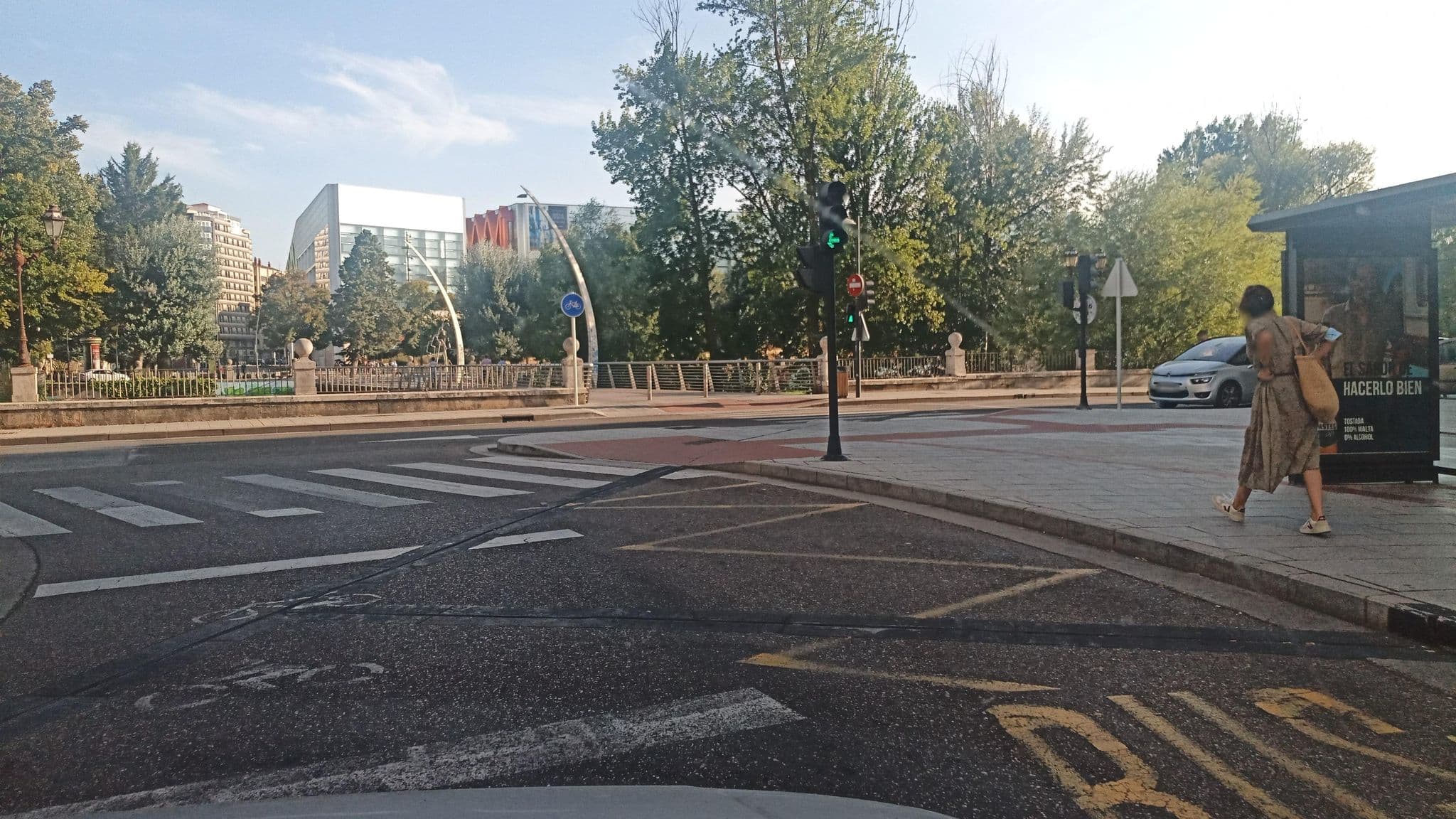 Street view near Hotel Silken Gran Teatro, Burgos — © leteristo (CC BY-SA · Mapillary)