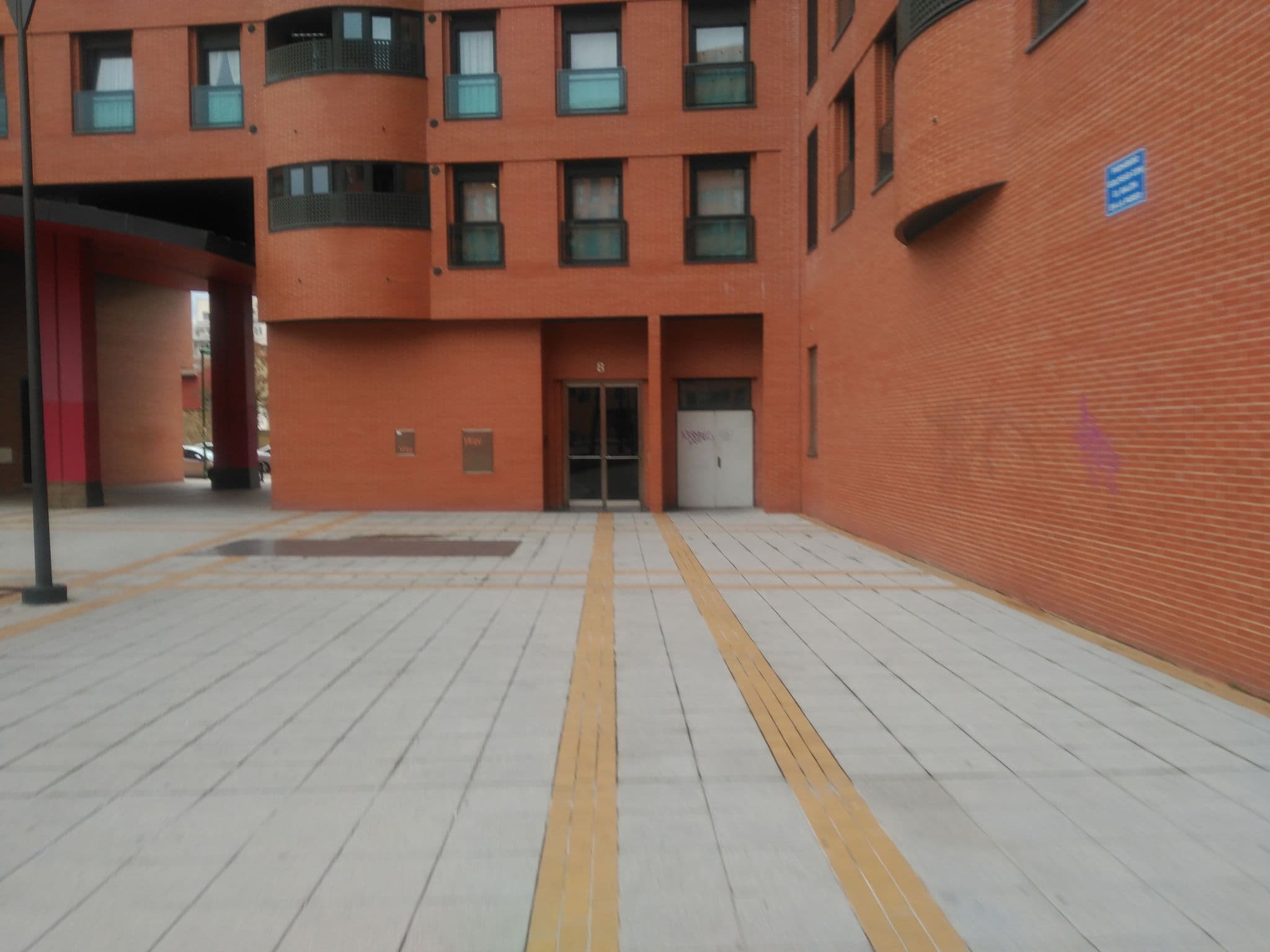 Street view near Hotel Rice Bulevar, Burgos — © antecessor (CC BY-SA · Mapillary)