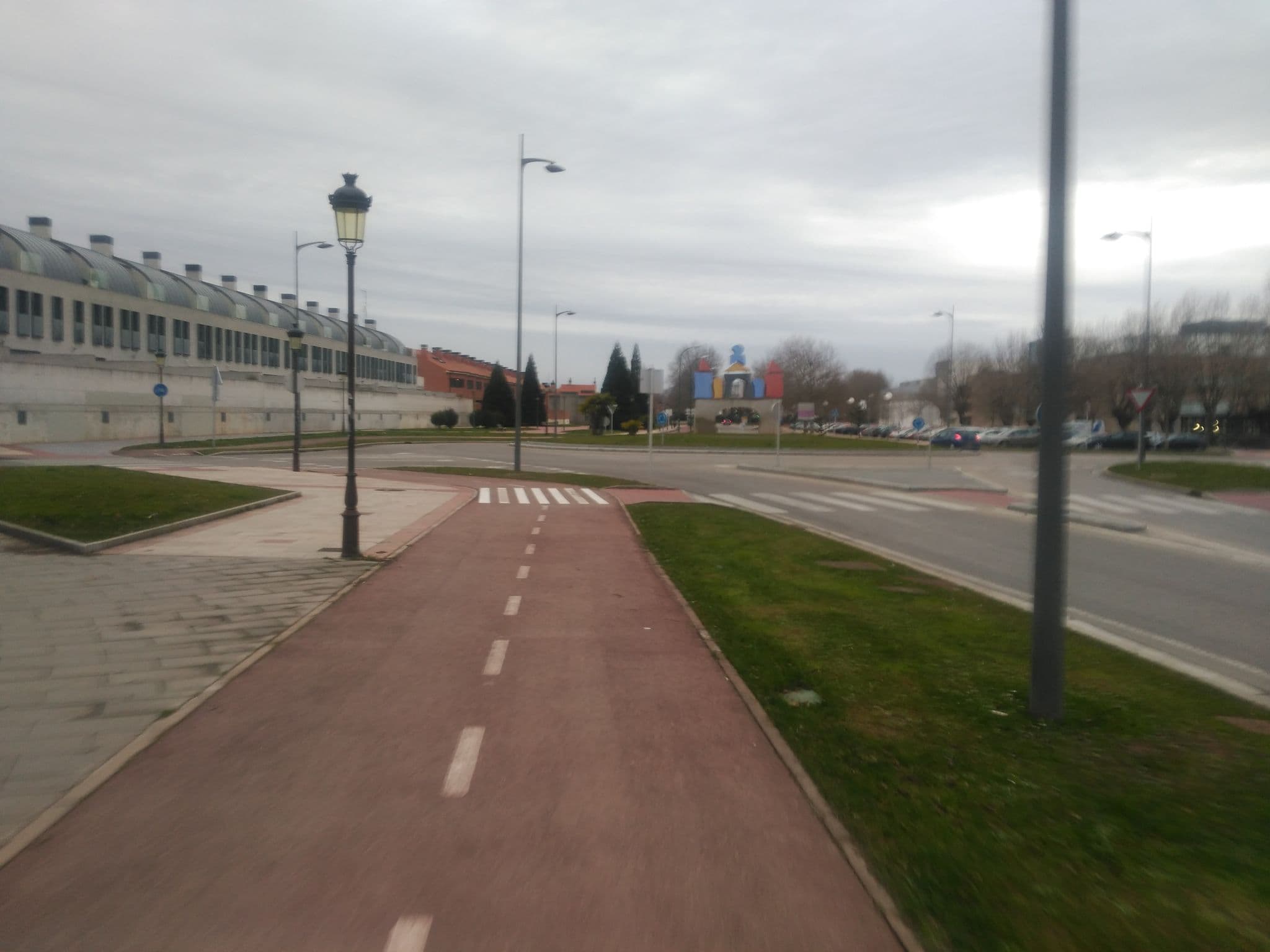 Street view near Vía Láctea, Burgos — © antecessor (CC BY-SA · Mapillary)