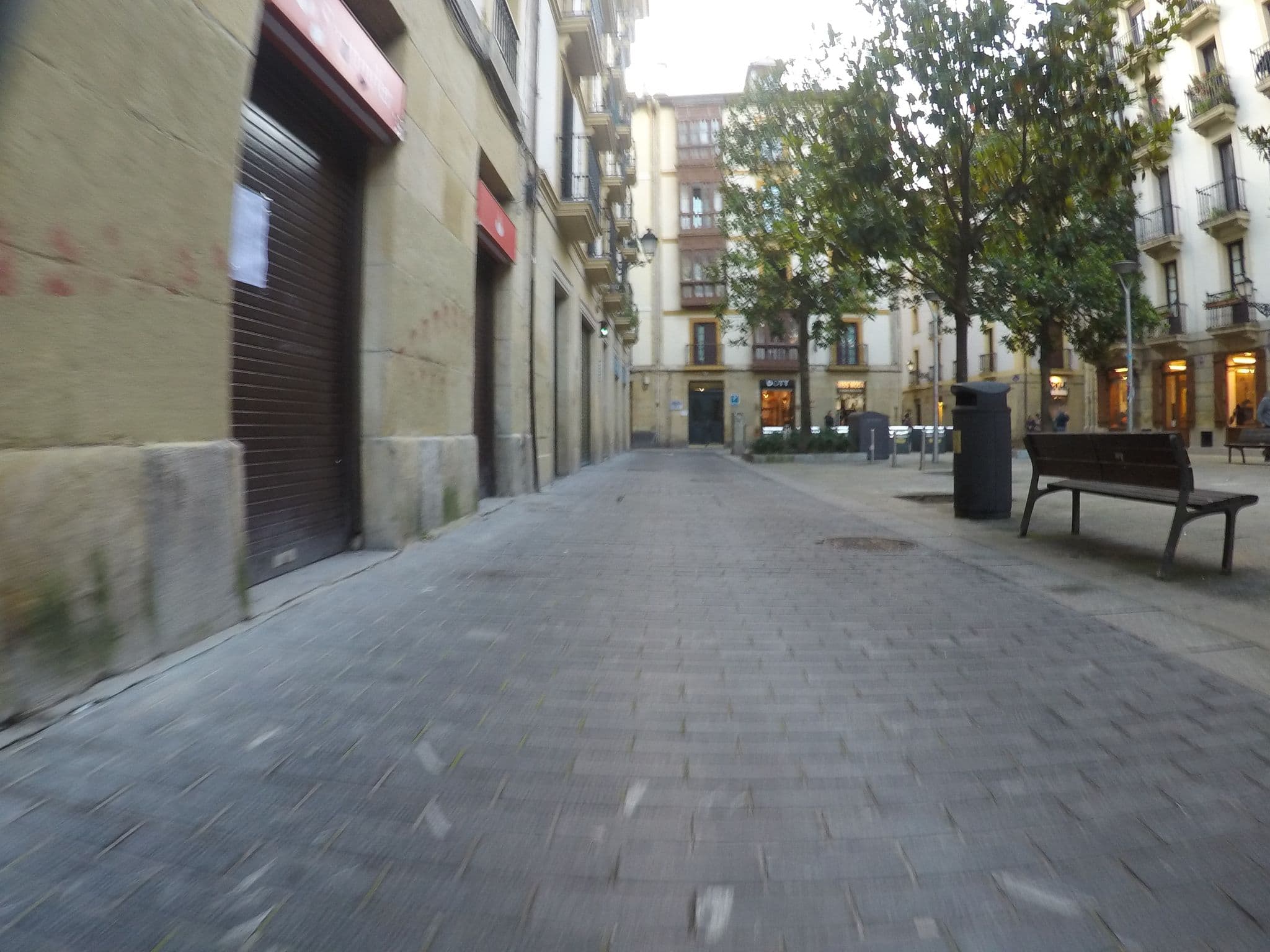 Street view near Pensión Sarriegi, Donostia / San Sebastián