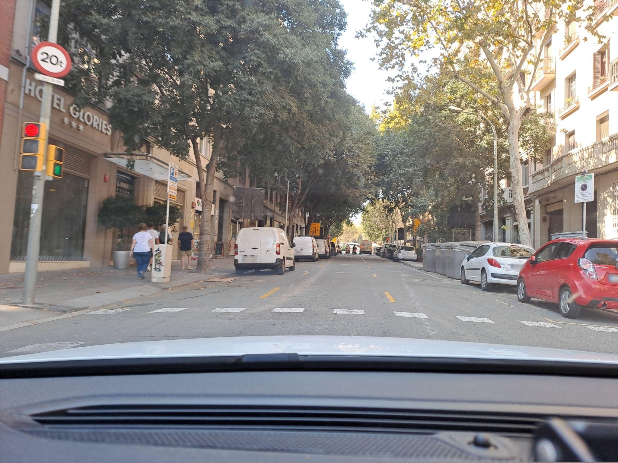 Street view near Hotel Glòries, el Parc i la Llacuna del Poblenou — © normanm (CC BY-SA · Mapillary)