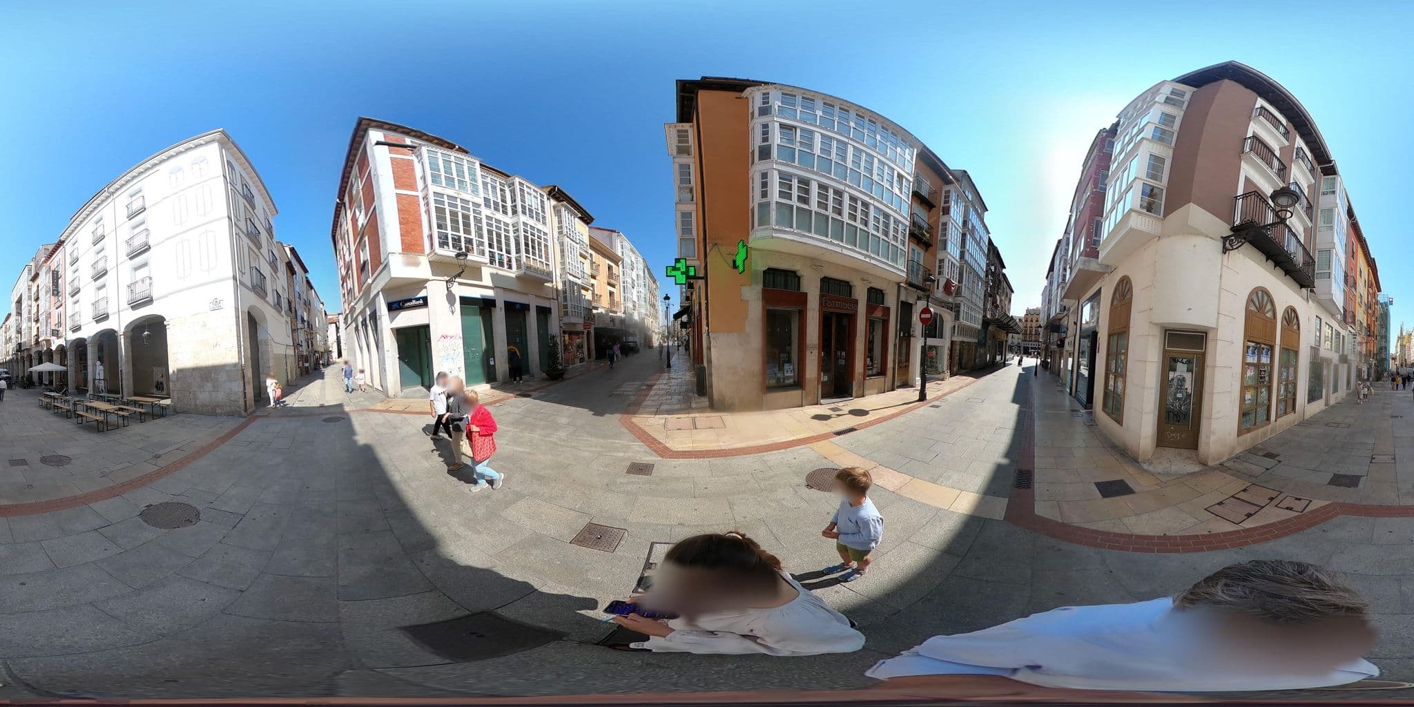 Street view near Hotel Alda Entrearcos, Burgos — © sanjorgepinho (CC BY-SA · Mapillary)