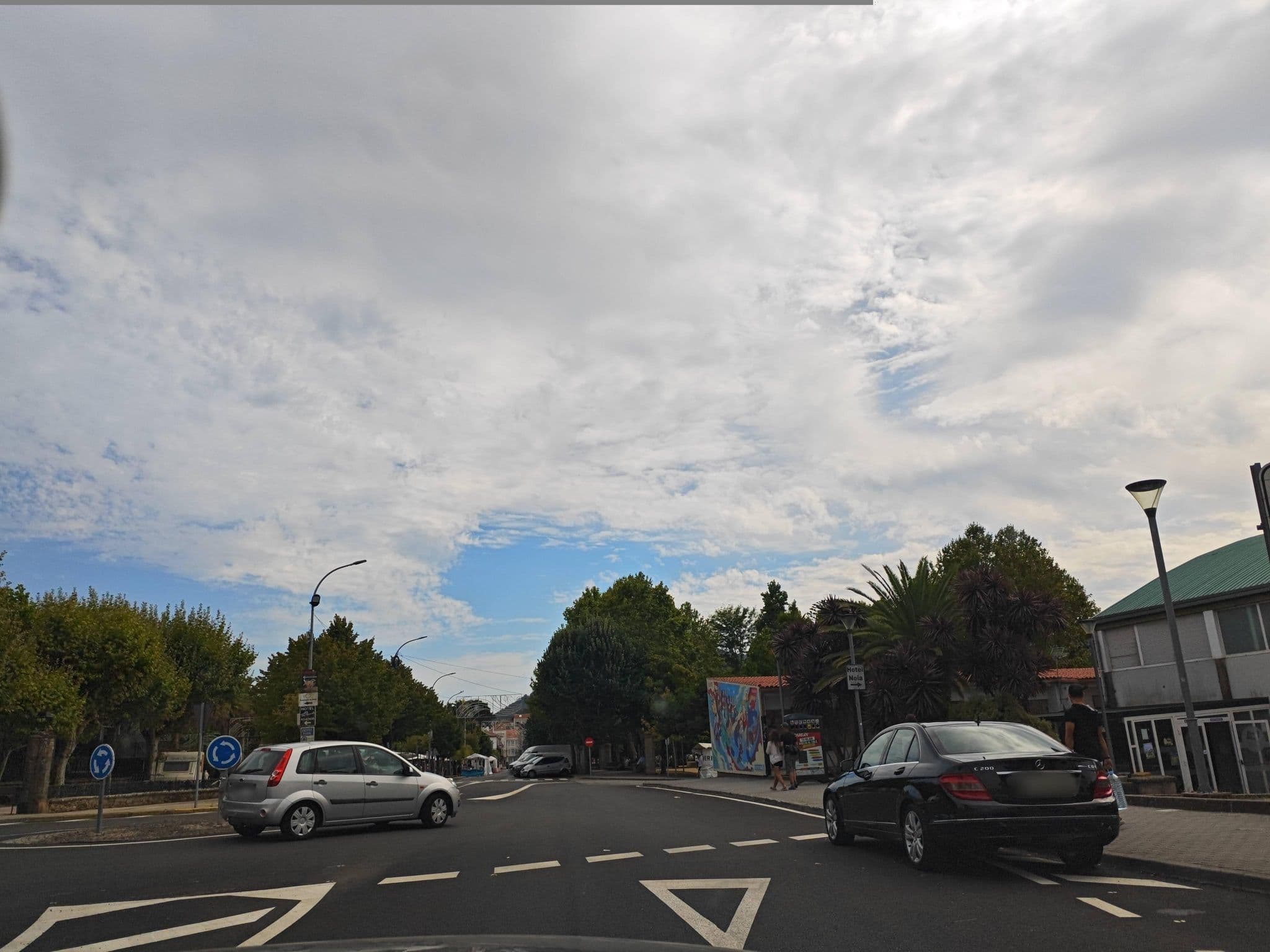 Street view near Valadares, Lousame — © polkillas (CC BY-SA · Mapillary)