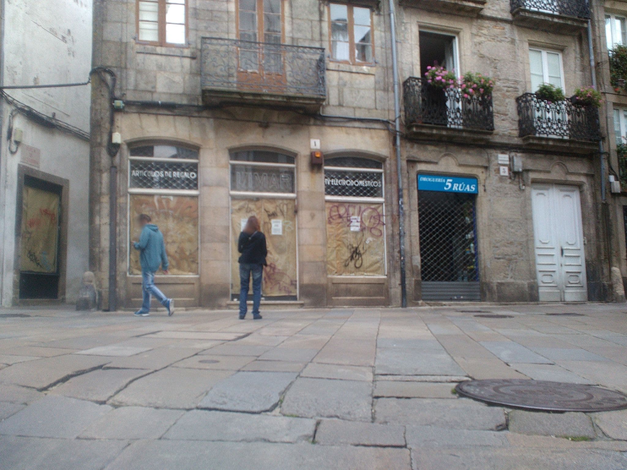 Street view near Pensión Badalada, Santiago de Compostela