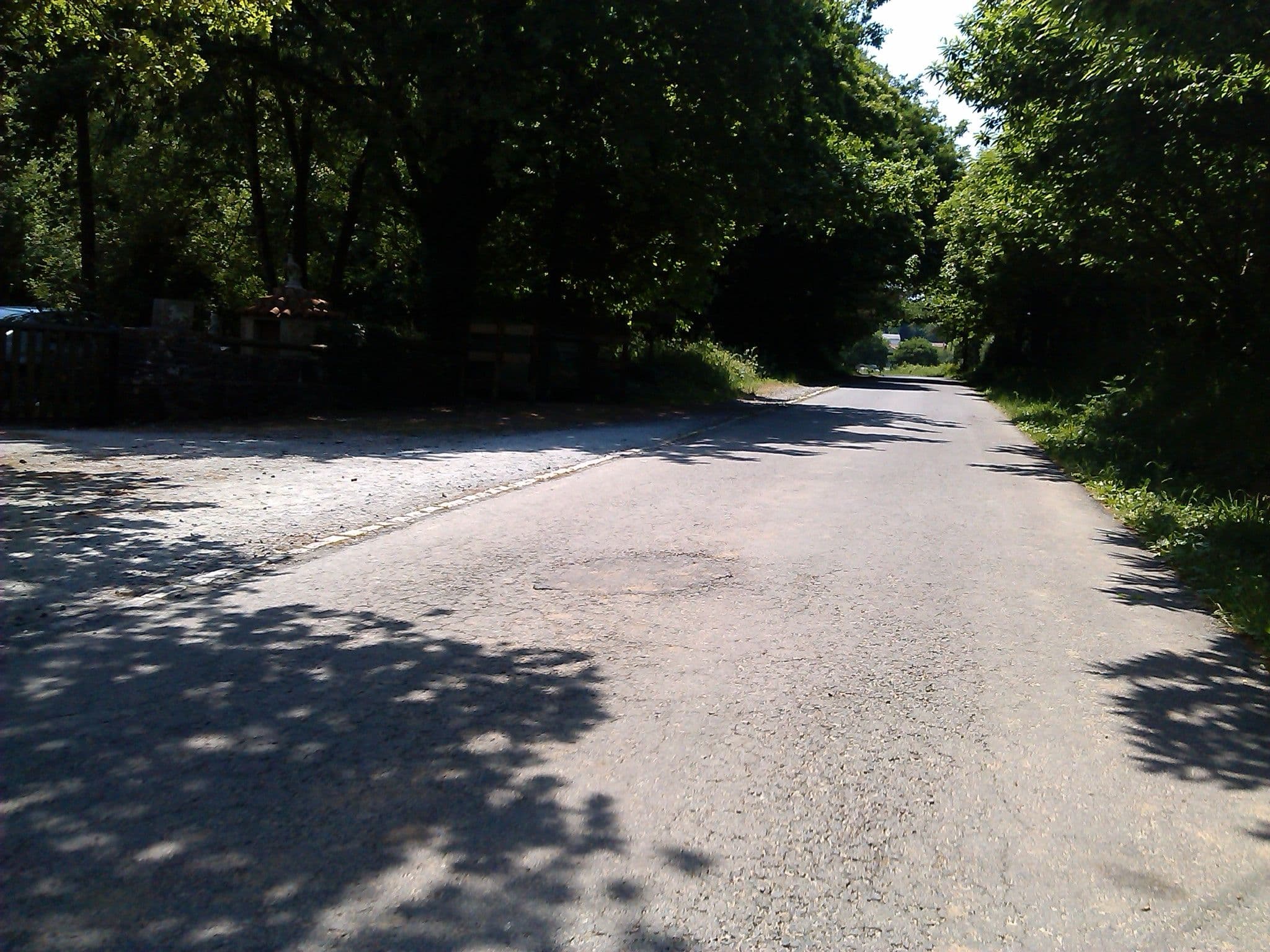 Street view near Albergue A Calzada, Monterroso — © changchun1 (CC BY-SA · Mapillary)