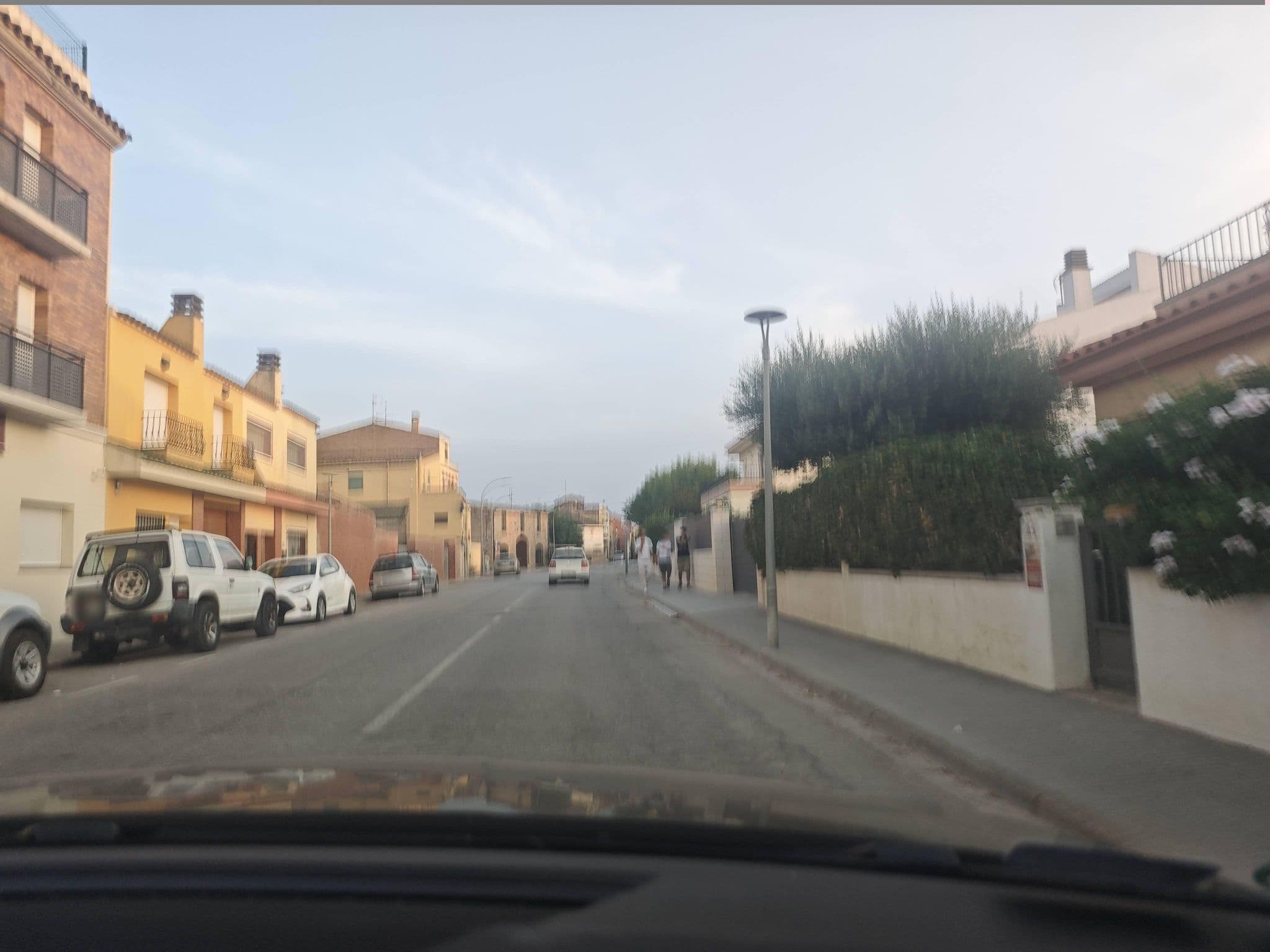 Street view near Hotel Raquel, Empuriabrava — © jacekb (CC BY-SA · Mapillary)