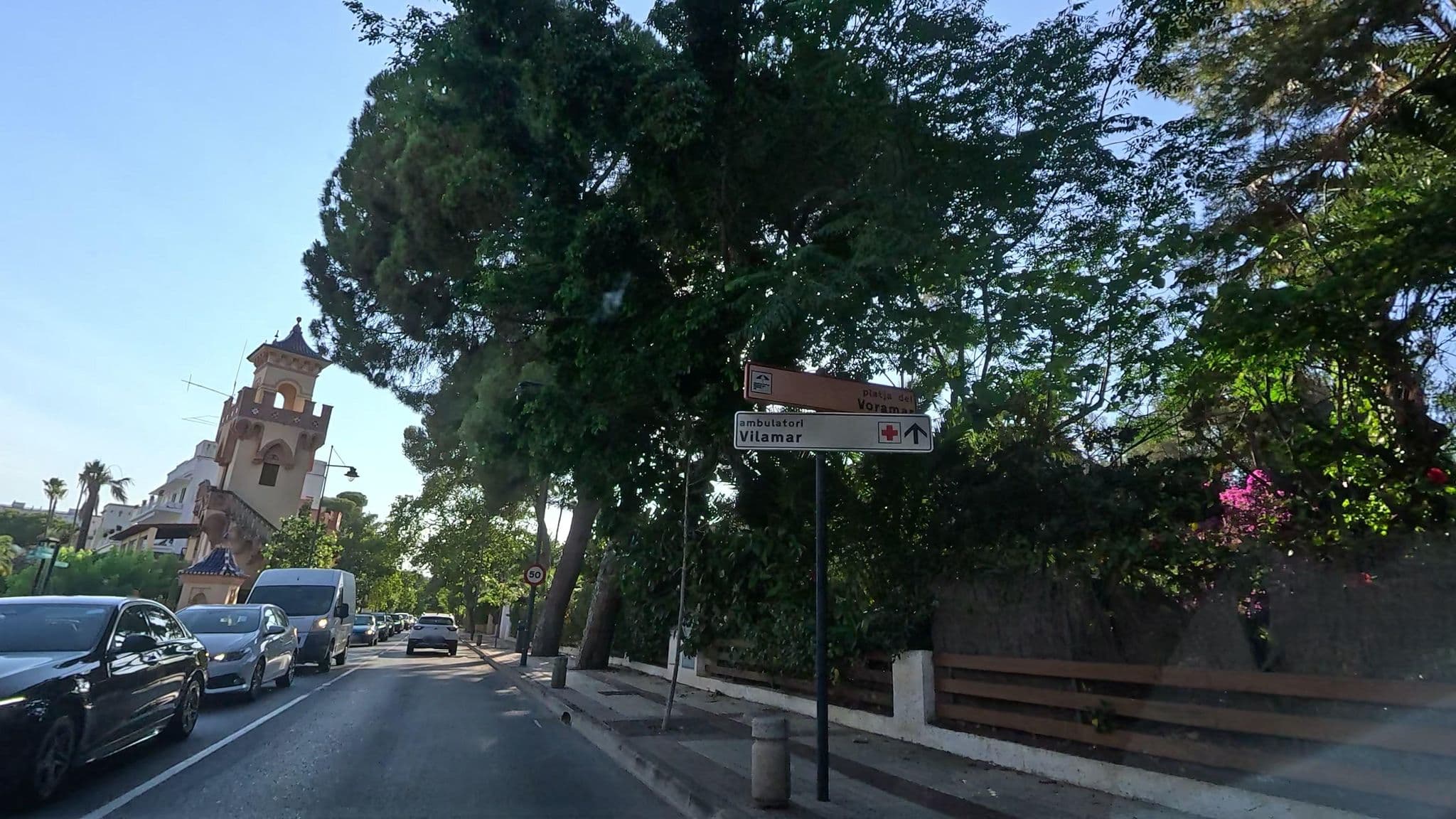 Street view near Voramar, Benicàssim — © JavierMF (CC BY-SA · Mapillary)
