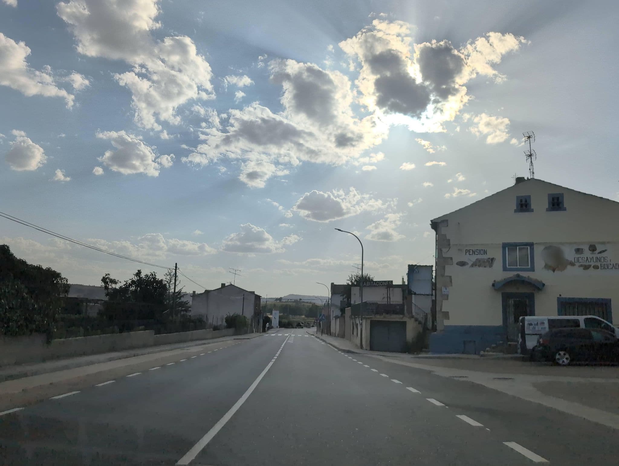 Street view near Pensión La Olma, Roa — © Albergarri788 (CC BY-SA · Mapillary)