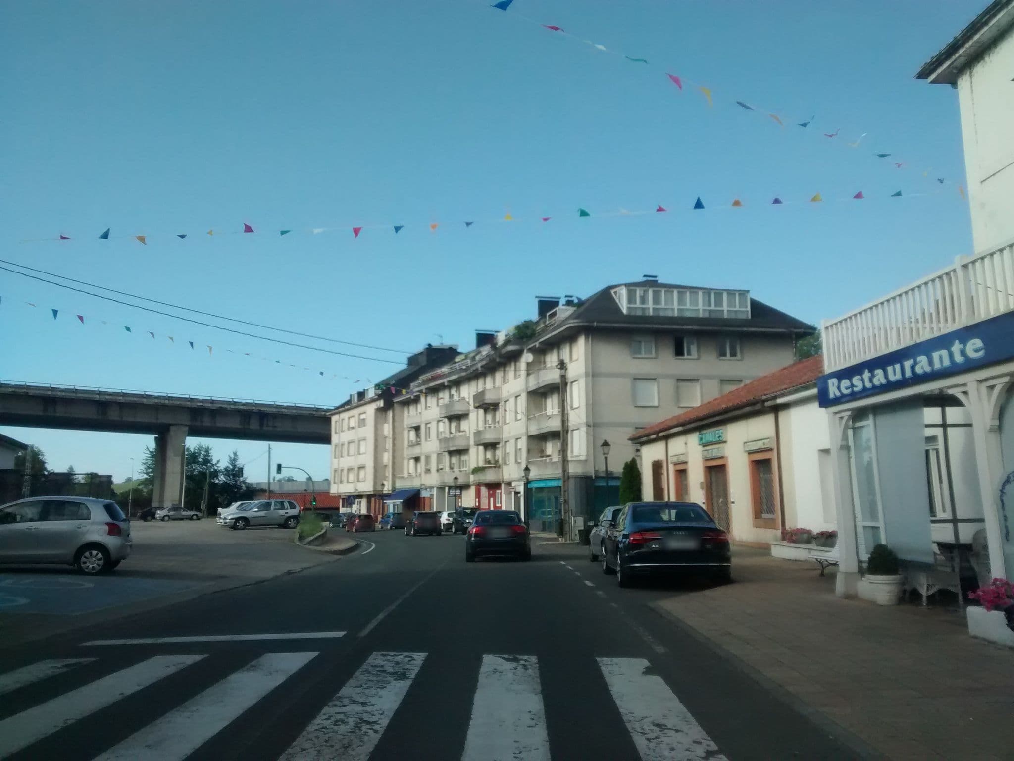 Street view near Hostal Casa Enrique, El Astillero — © egofer (CC BY-SA · Mapillary)