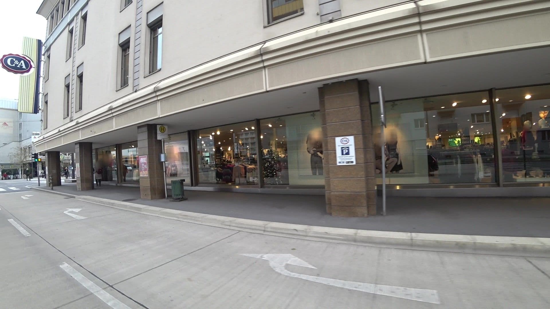 Street view near Radisson, Gries — © josealb (CC BY-SA · Mapillary)