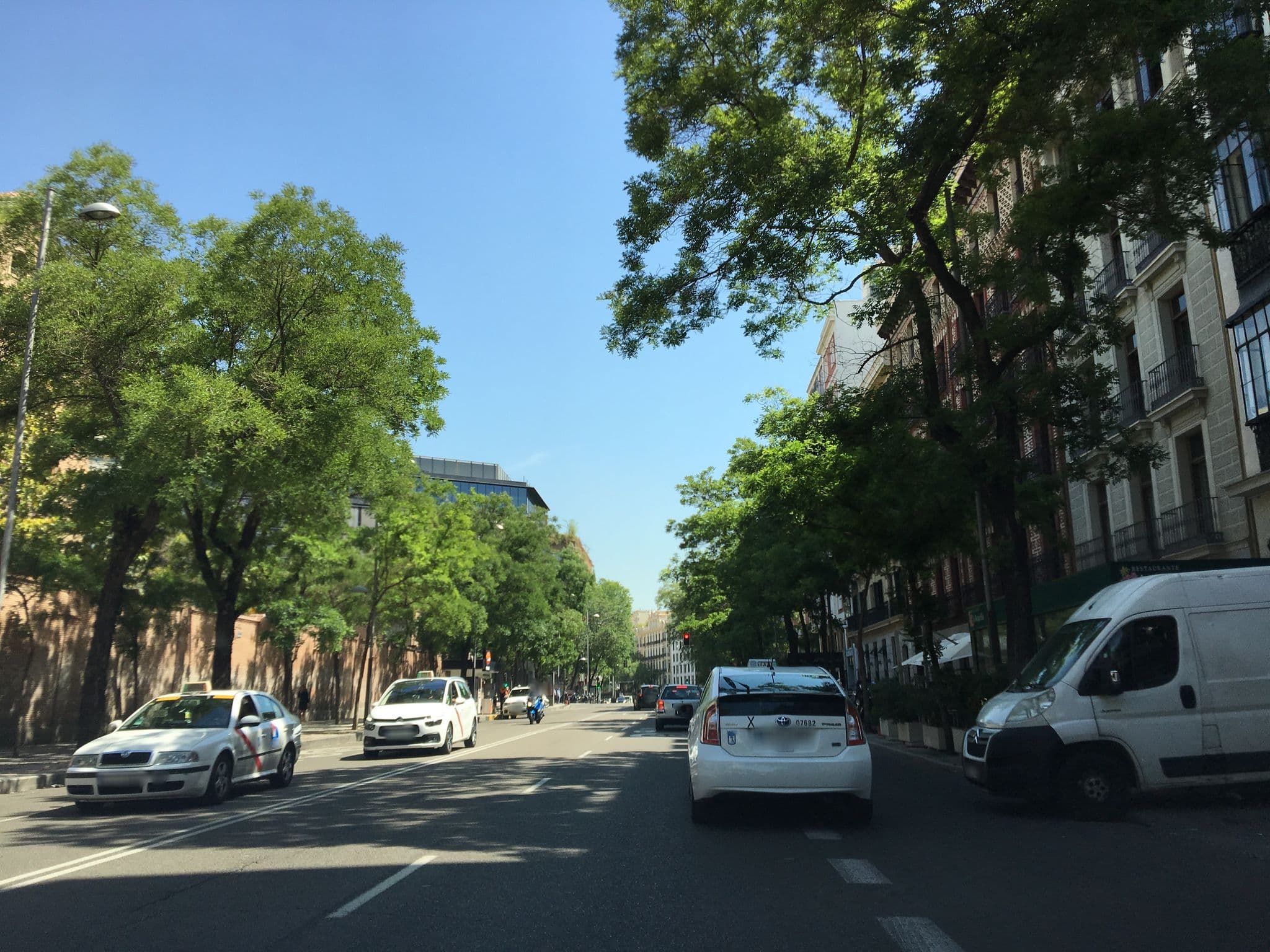 Street view near apartahotel Andrómeda, Almagro — © ccossio (CC BY-SA · Mapillary)