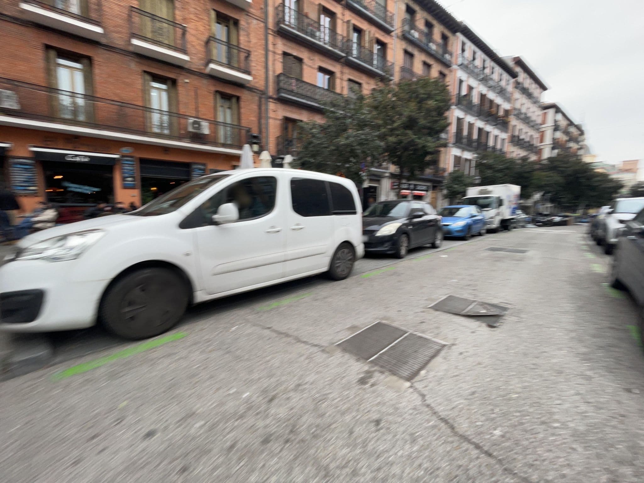 Street view near Ok Hostel Madrid, La Latina — © seraq (CC BY-SA · Mapillary)