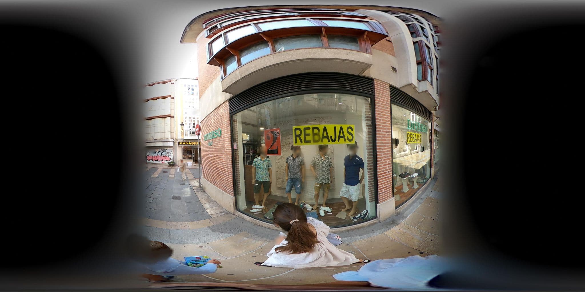Street view near Hostal Hidalgo, Burgos — © sanjorgepinho (CC BY-SA · Mapillary)