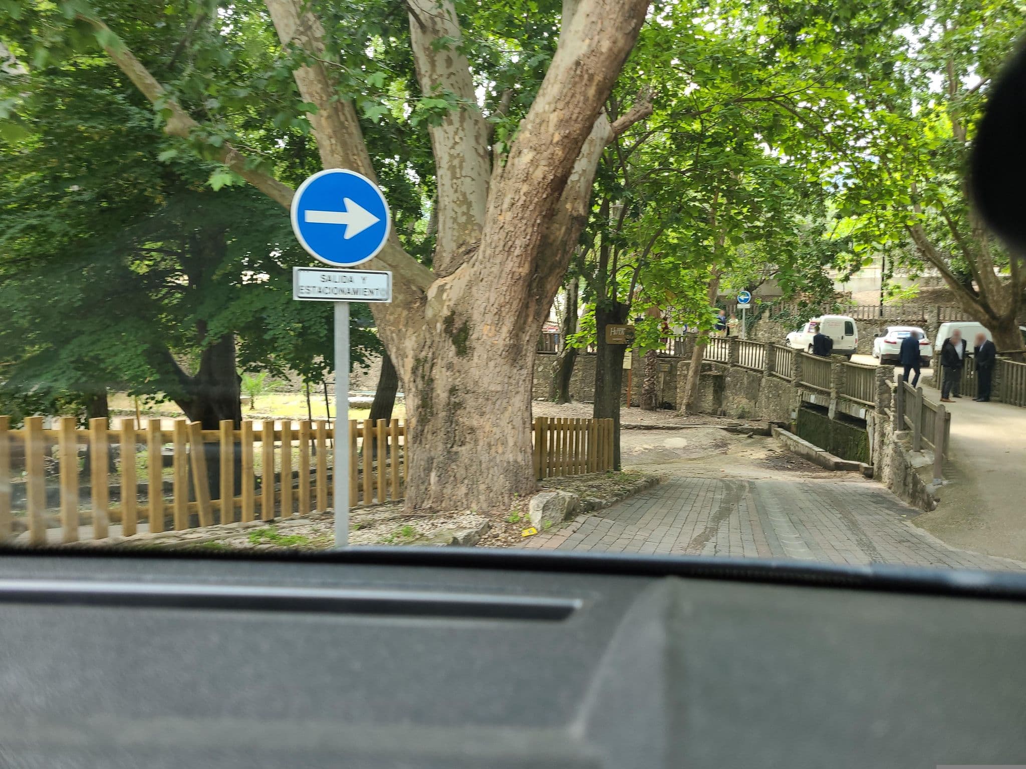 Street view near Hotel San Francisco, Jimena — © juasmita (CC BY-SA · Mapillary)