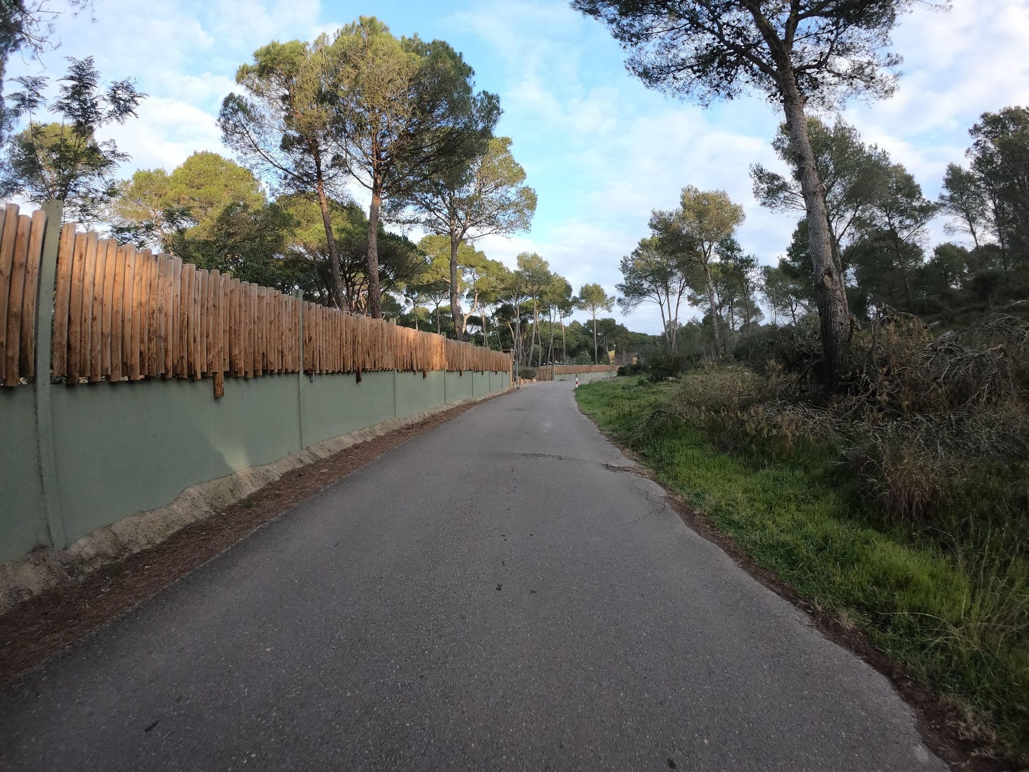 Street view near Càmping Punta Milà, l'Escala — © joostjakob (CC BY-SA · Mapillary)