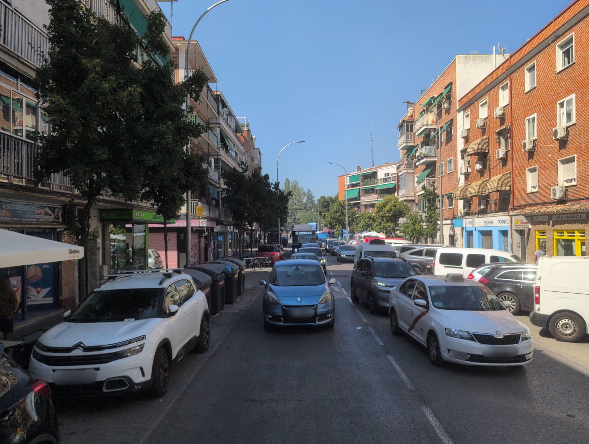 Street view near Hostal Granado Madrid, Latina — © Albergarri788 (CC BY-SA · Mapillary)